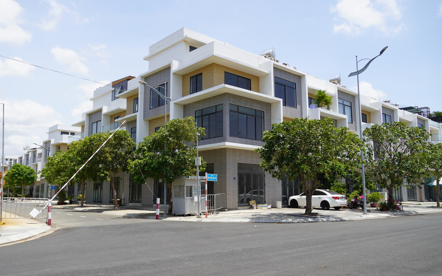 Mỏi mòn chờ cấp sổ đỏ