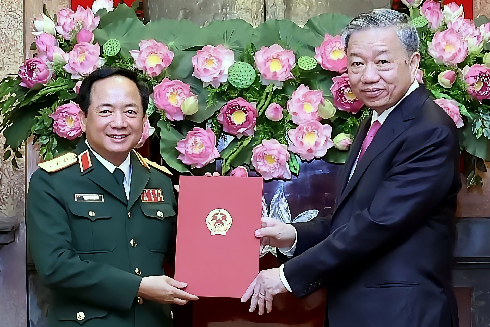 Bổ nhiệm Chủ nhiệm Tổng cục Chính trị, Chánh Văn phòng Trung ương Đảng- Ảnh 1.