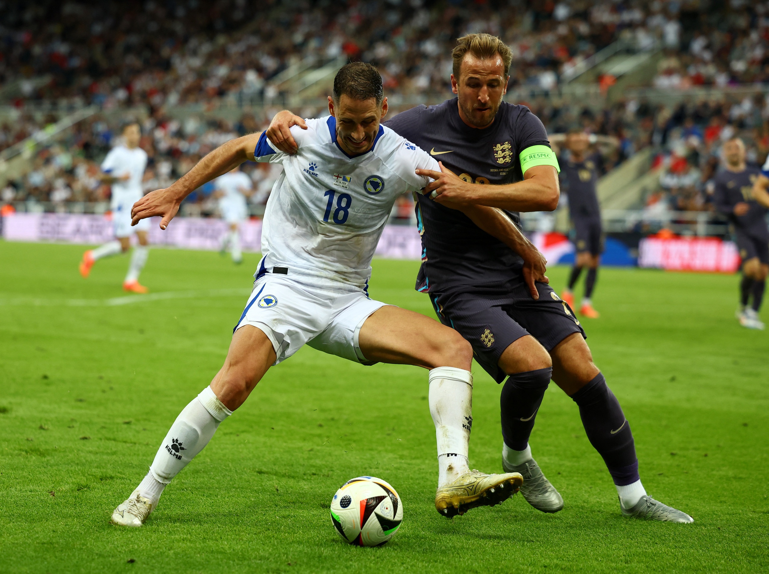 Euro 2024: Soi tỉ số Anh &ndash; Slovenia v&agrave; Đan Mạch &ndash; Serbia- Ảnh 1.