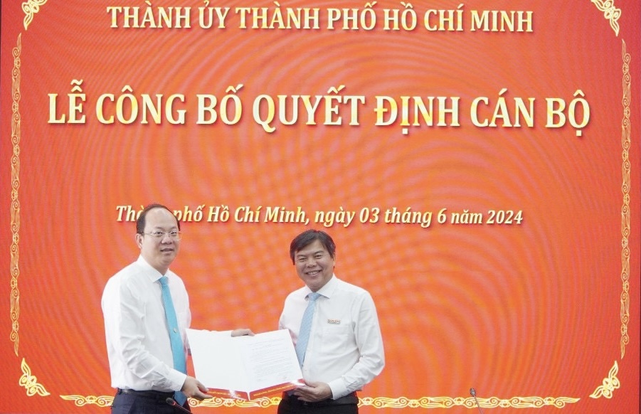 &Ocirc;ng Tăng Hữu Phong giữ chức Ph&oacute; Trưởng Ban Tuy&ecirc;n gi&aacute;o Th&agrave;nh ủy TP HCM- Ảnh 1.