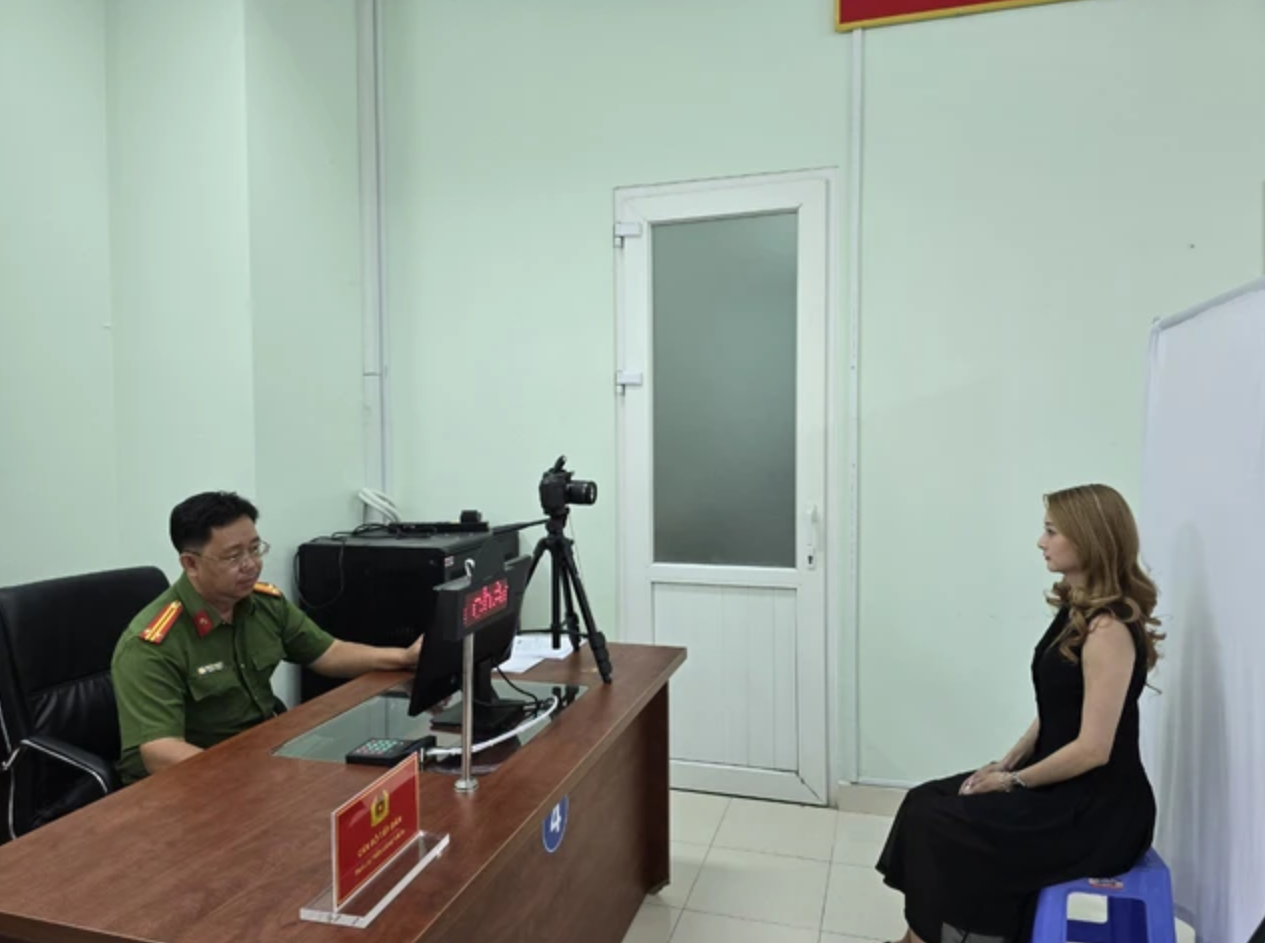 Từ ng&agrave;y 1-7, người d&acirc;n TP HCM lưu &yacute; g&igrave; khi l&agrave;m căn cước?- Ảnh 1.