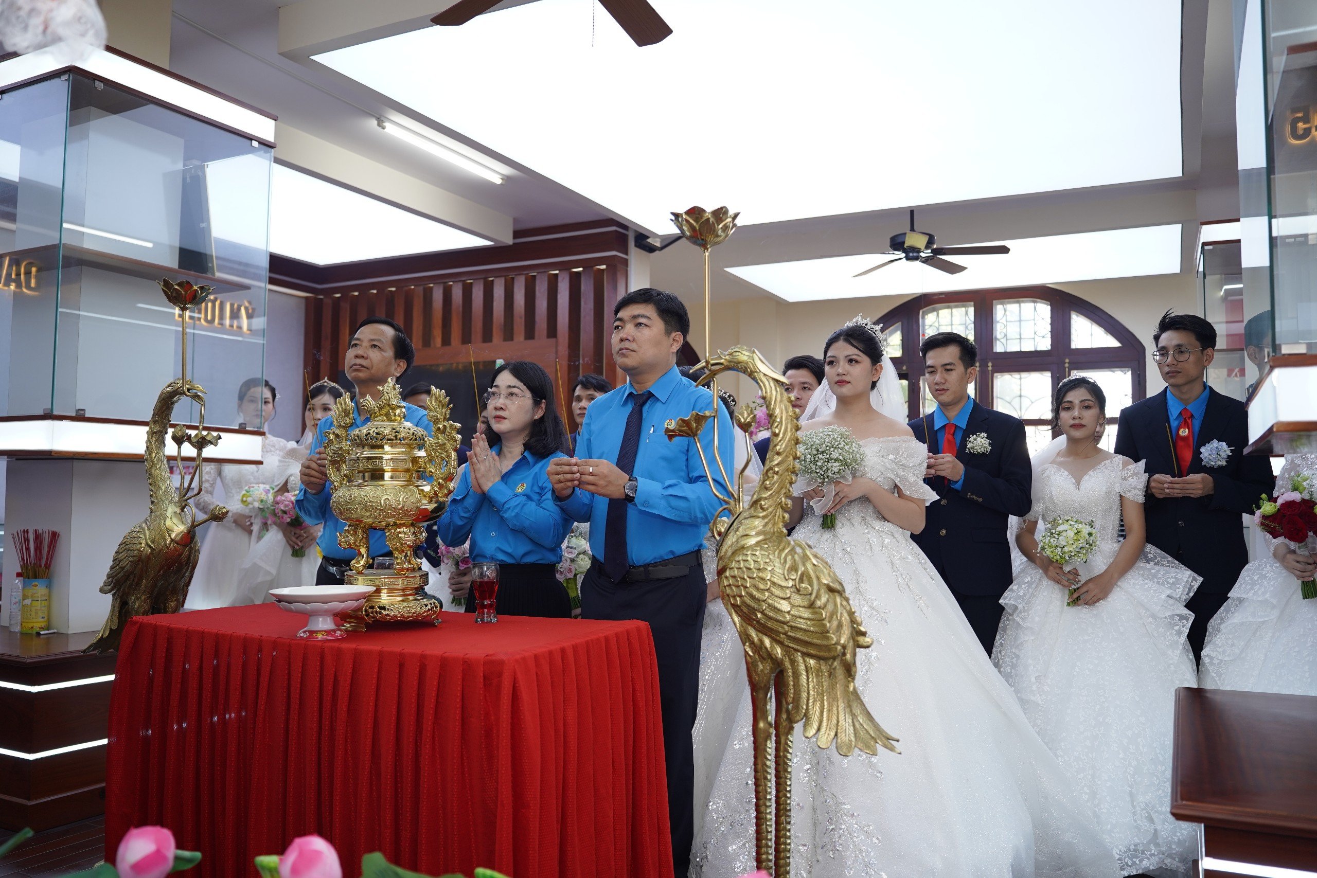 Sự kiện "trong mơ" của c&aacute;c cặp đ&ocirc;i chưa c&oacute; điều kiện tổ chức lễ cưới ở B&igrave;nh Dương - Ảnh 7.