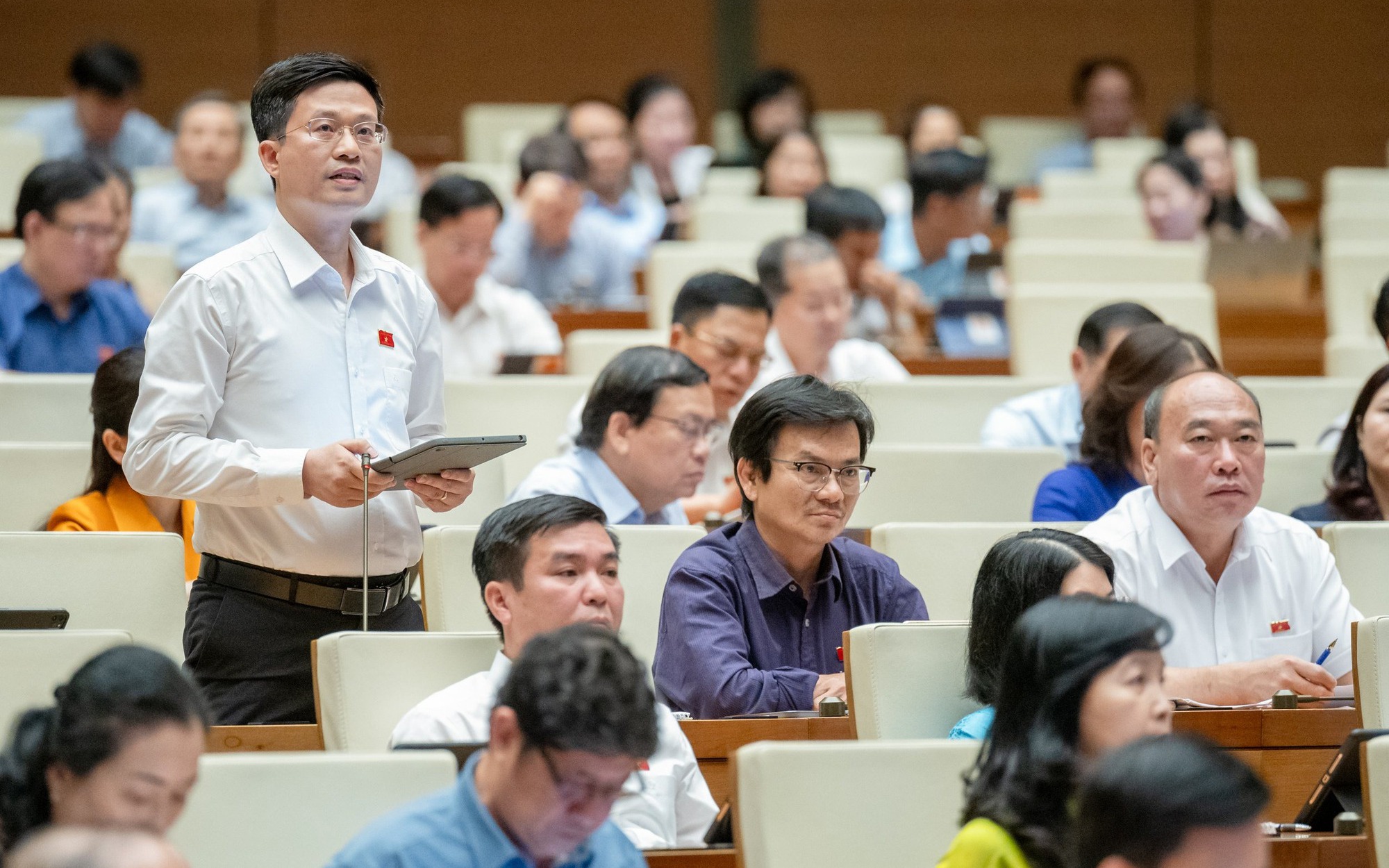 Bộ trưởng Công Thương trả lời về livestream bán hàng trăm tỉ, thật hay ảo?