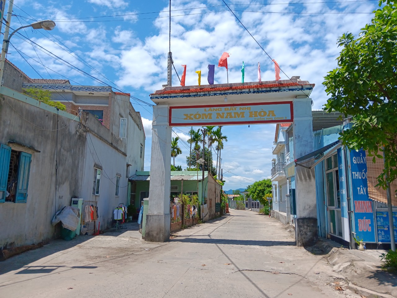 D&acirc;n phản &aacute;nh doanh nghiệp ph&aacute; cổng l&agrave;ng, Quảng Nam y&ecirc;u cầu kiểm tra- Ảnh 1.