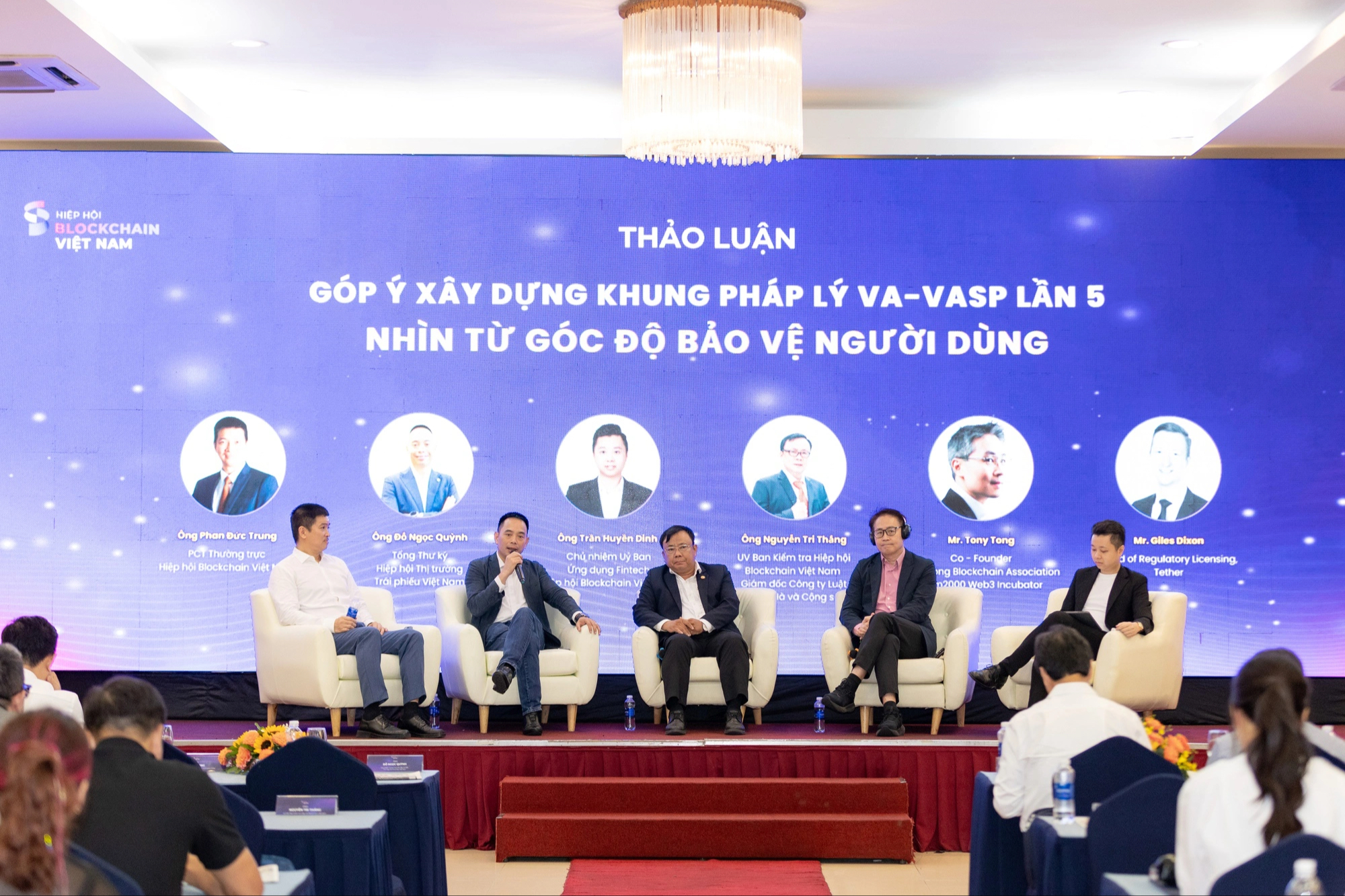D&ograve;ng tiền t&agrave;i sản ảo đổ về Việt Nam l&ecirc;n tới 120 tỉ USD- Ảnh 1.