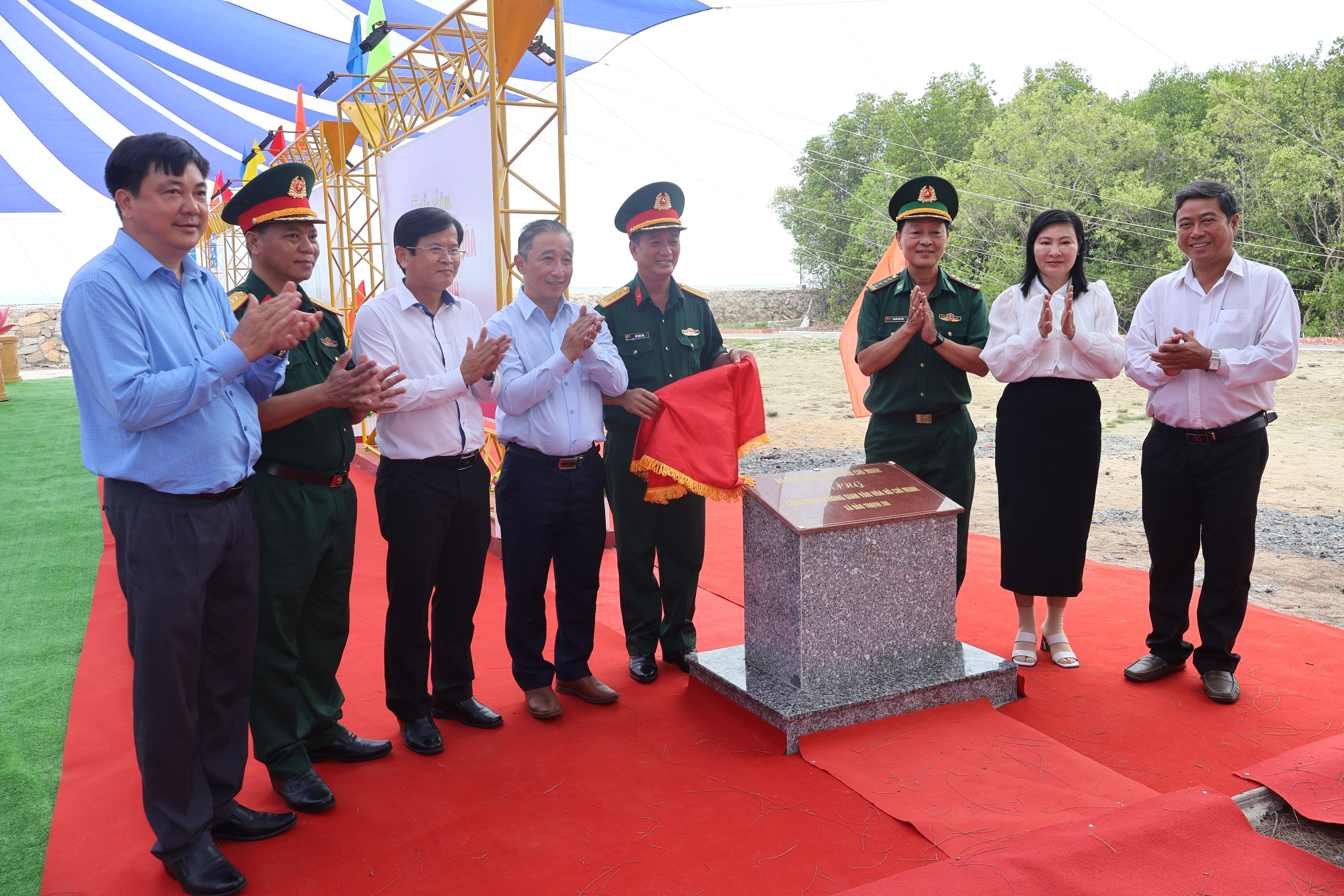 Ra mắt 2 công trình ý nghĩa trên xã đảo Thạnh An- Ảnh 3.