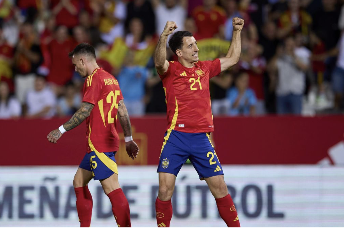 T&acirc;y Ban Nha thắng "5 sao" Andorra, De Bruyne mừng trận cầu thứ 100- Ảnh 2.