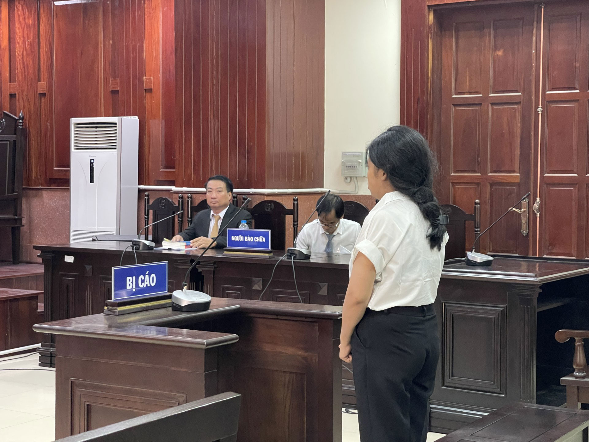 Bị c&aacute;o N. tại phi&ecirc;n t&ograve;a ph&uacute;c thẩm