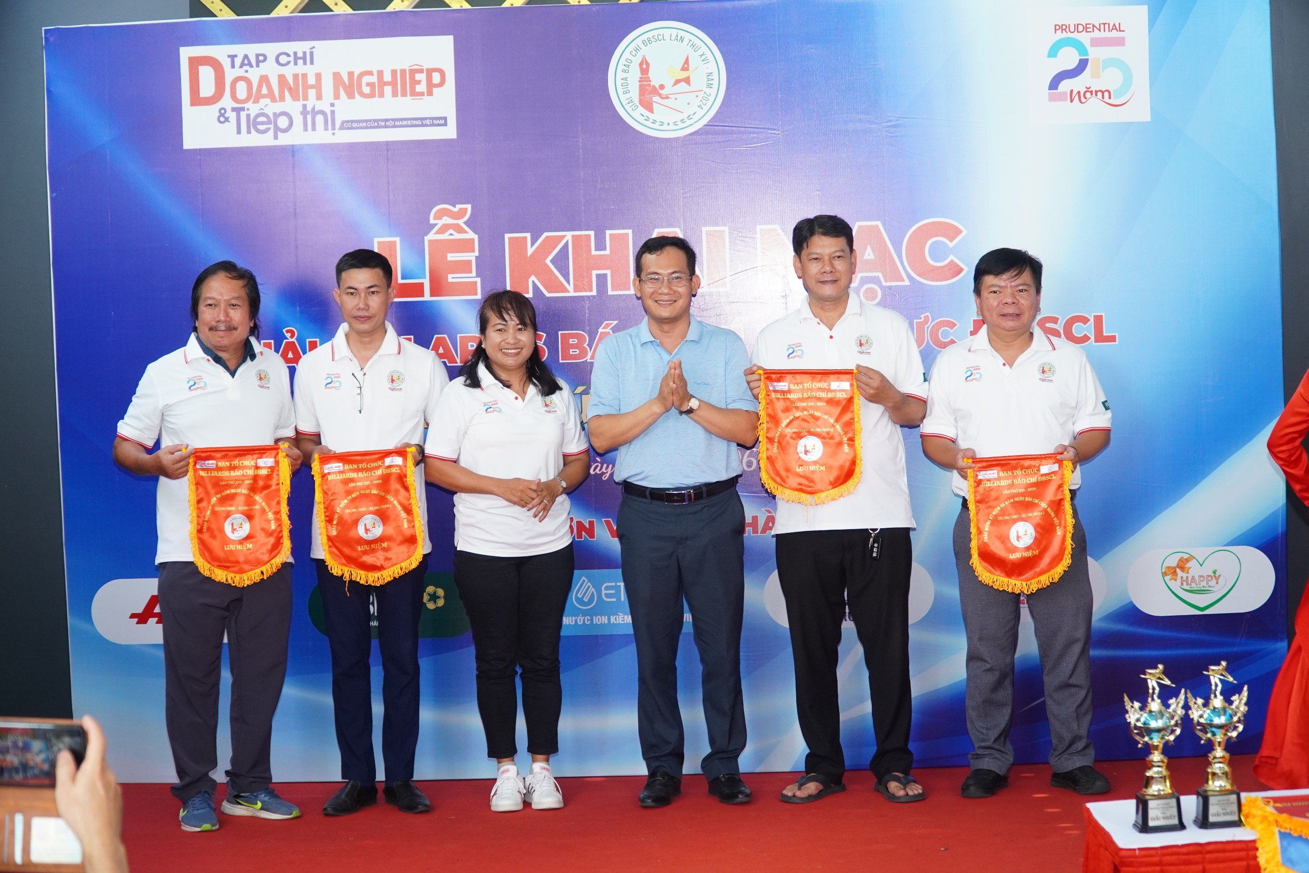 Hơn 100 cơ thủ tranh t&agrave;i tại Giải Billiards B&aacute;o ch&iacute; ĐBSCL- Ảnh 5.