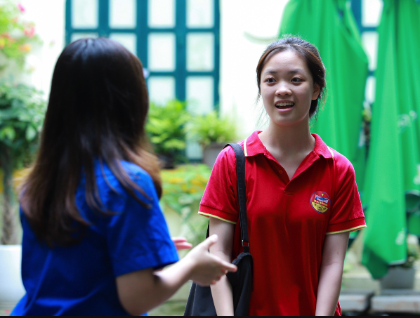Thi lớp 10 c&ocirc;ng lập: Đề thi tiếng Anh kh&oacute;, lạ, dự đo&aacute;n kh&ocirc;ng nhiều điểm 10- Ảnh 2.