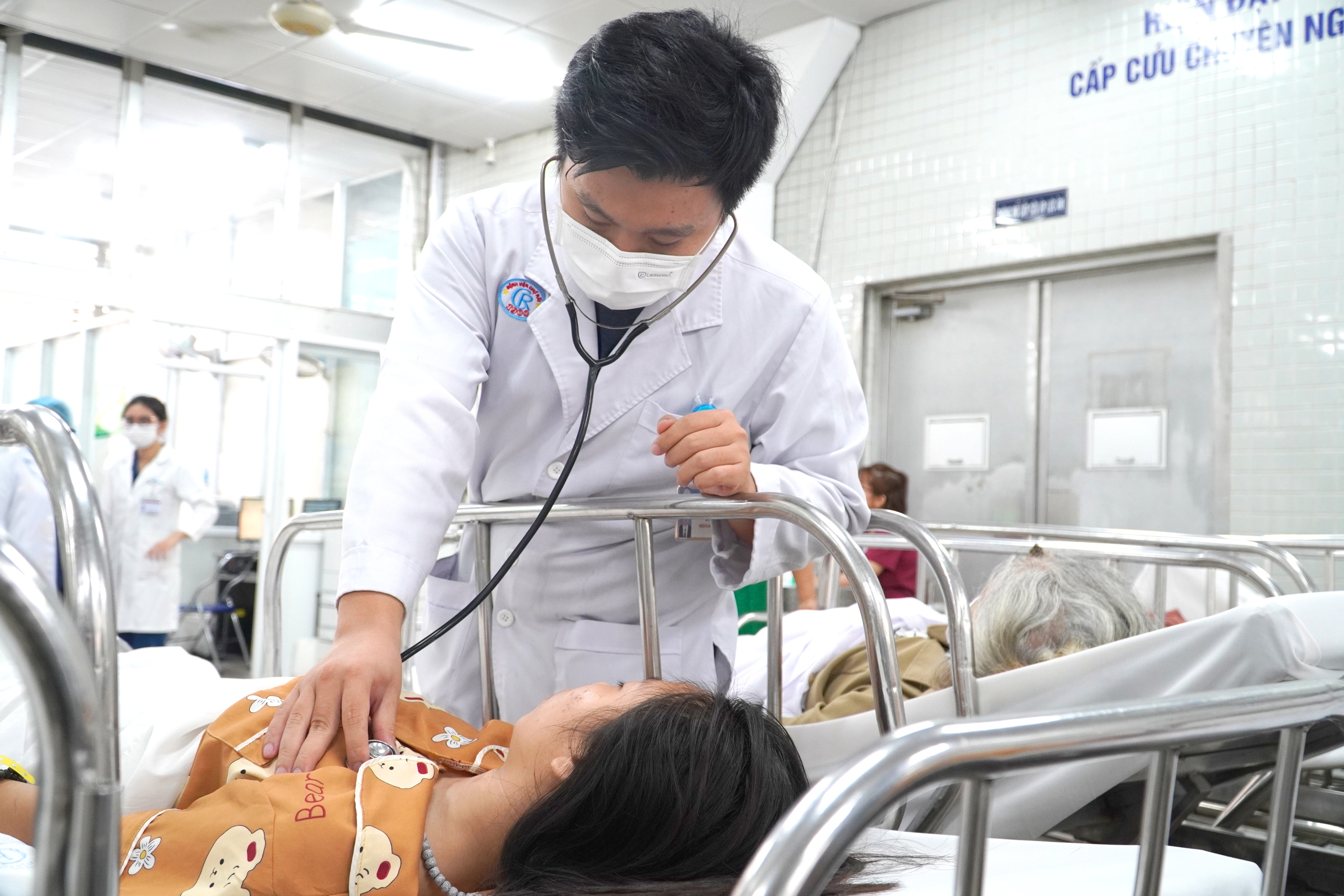 Những khoảnh khắc ấn tượng m&ugrave;a tuyển sinh v&agrave;o lớp 10 ở TP HCM- Ảnh 13.