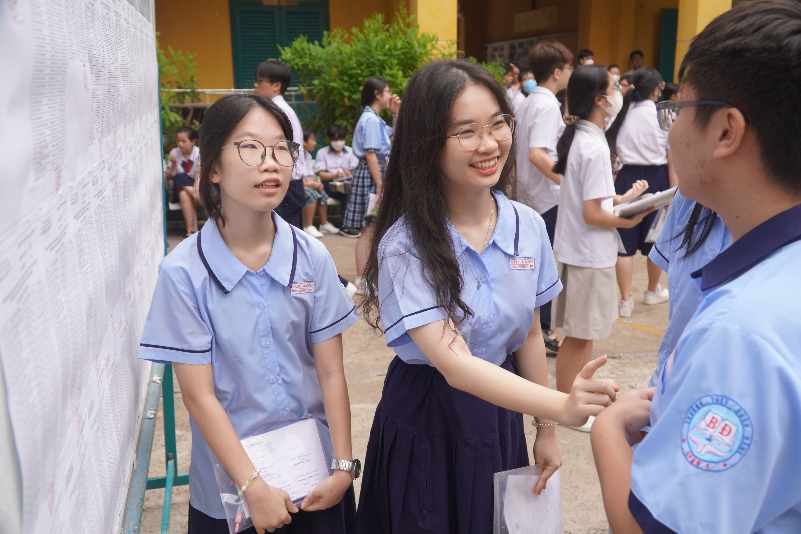 Những khoảnh khắc ấn tượng m&ugrave;a tuyển sinh v&agrave;o lớp 10 ở TP HCM- Ảnh 22.