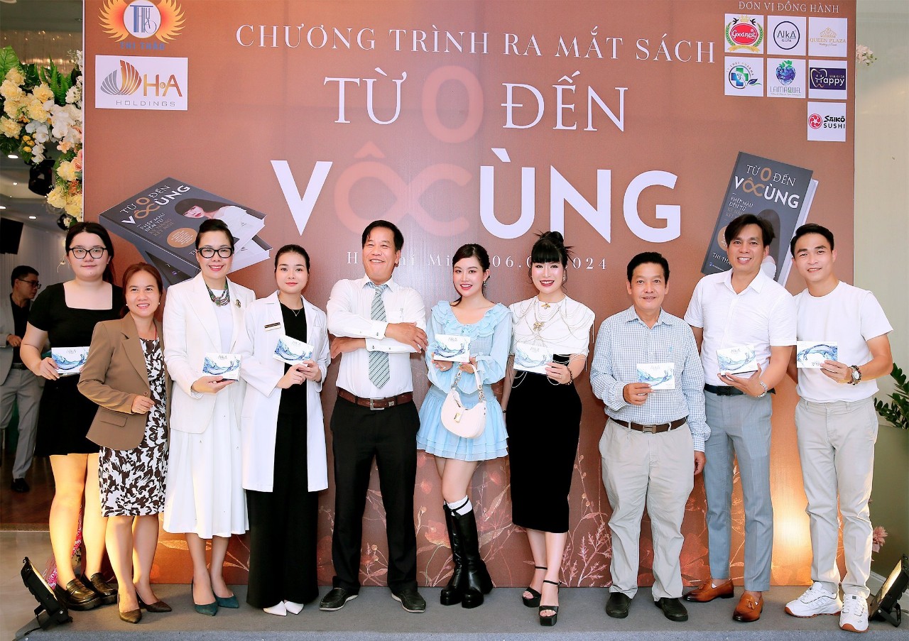 MC, diễn giả Thi Thảo ra mắt s&aacute;ch &ldquo;Từ 0 đến v&ocirc; c&ugrave;ng&rdquo;- Ảnh 3.