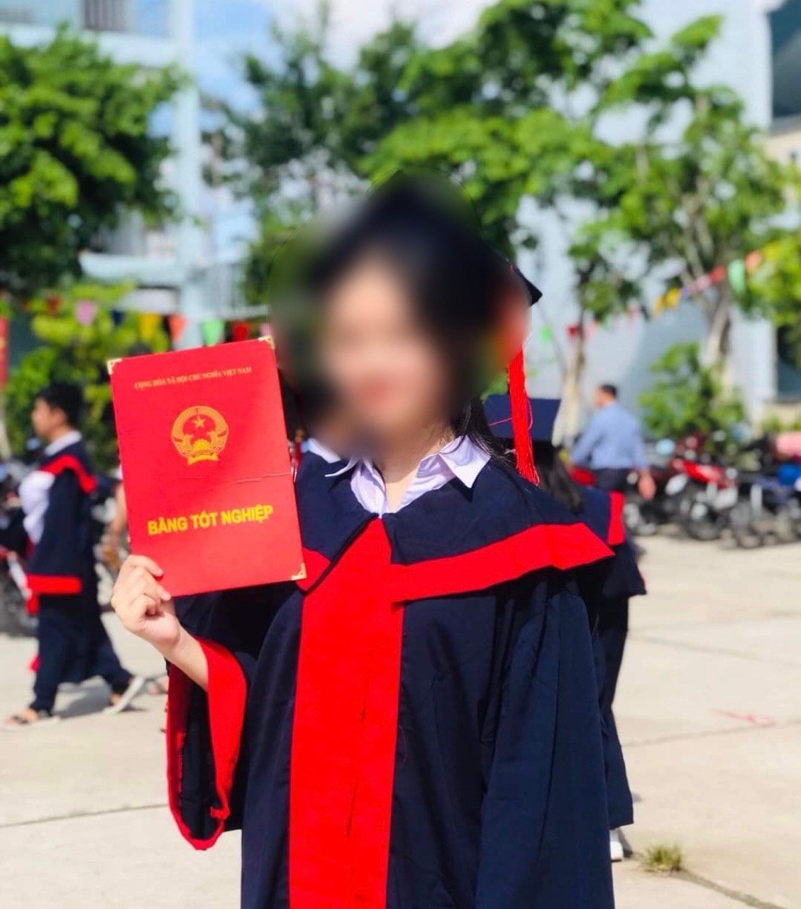 Nữ sinh mất t&iacute;ch b&iacute; ẩn khi đi thi lớp 10: Khoanh v&ugrave;ng, t&igrave;m kiếm 2 khu vực- Ảnh 1.
