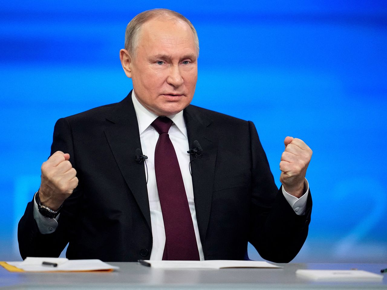 Ukraine nhận th&ecirc;m vũ kh&iacute;, Nga sắp hết thời gian?- Ảnh 1.
