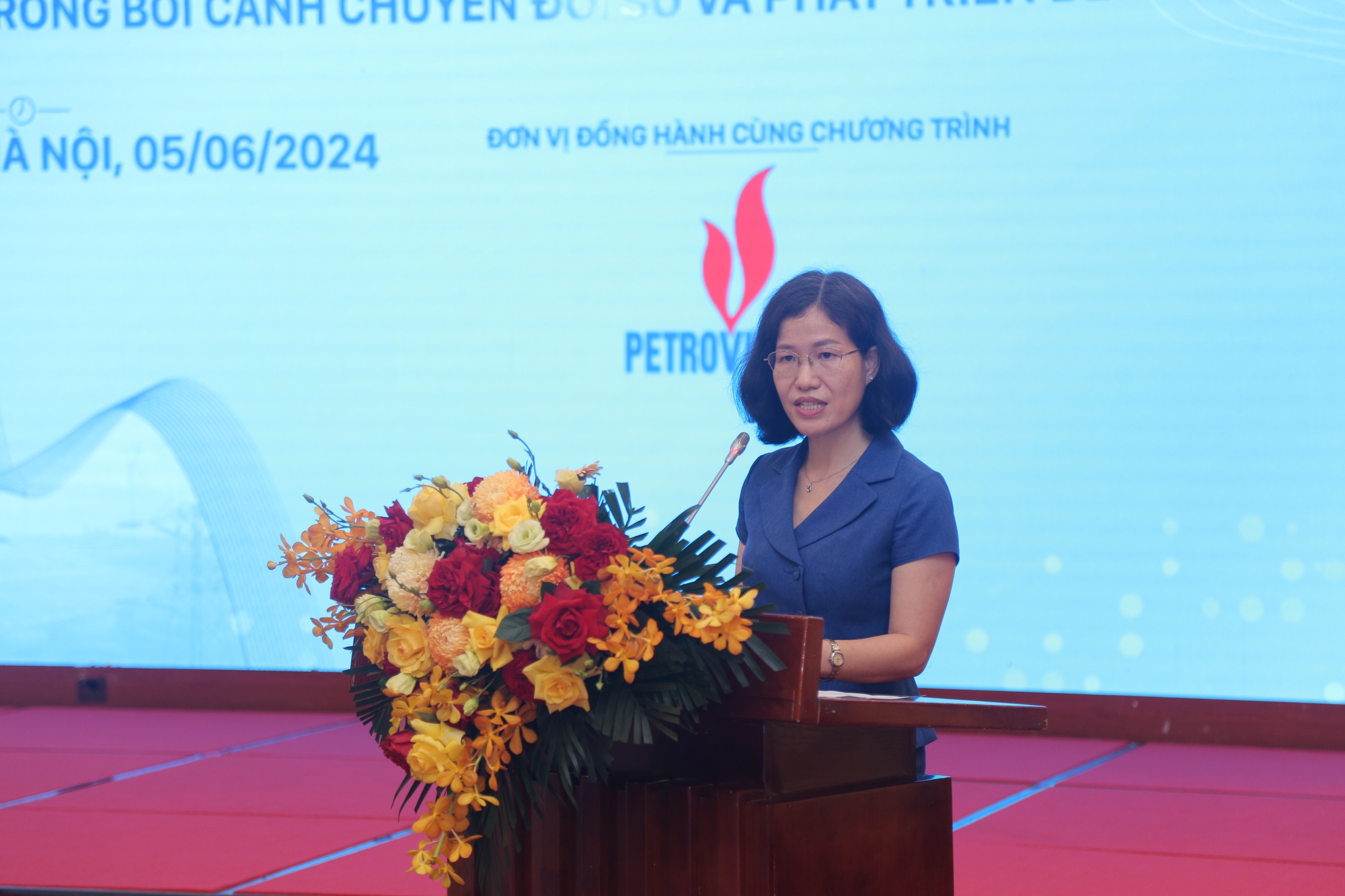 Diễn đàn “Đổi mới sáng tạo trong bối cảnh chuyển đổi số và phát triển bền vững”- Ảnh 1.