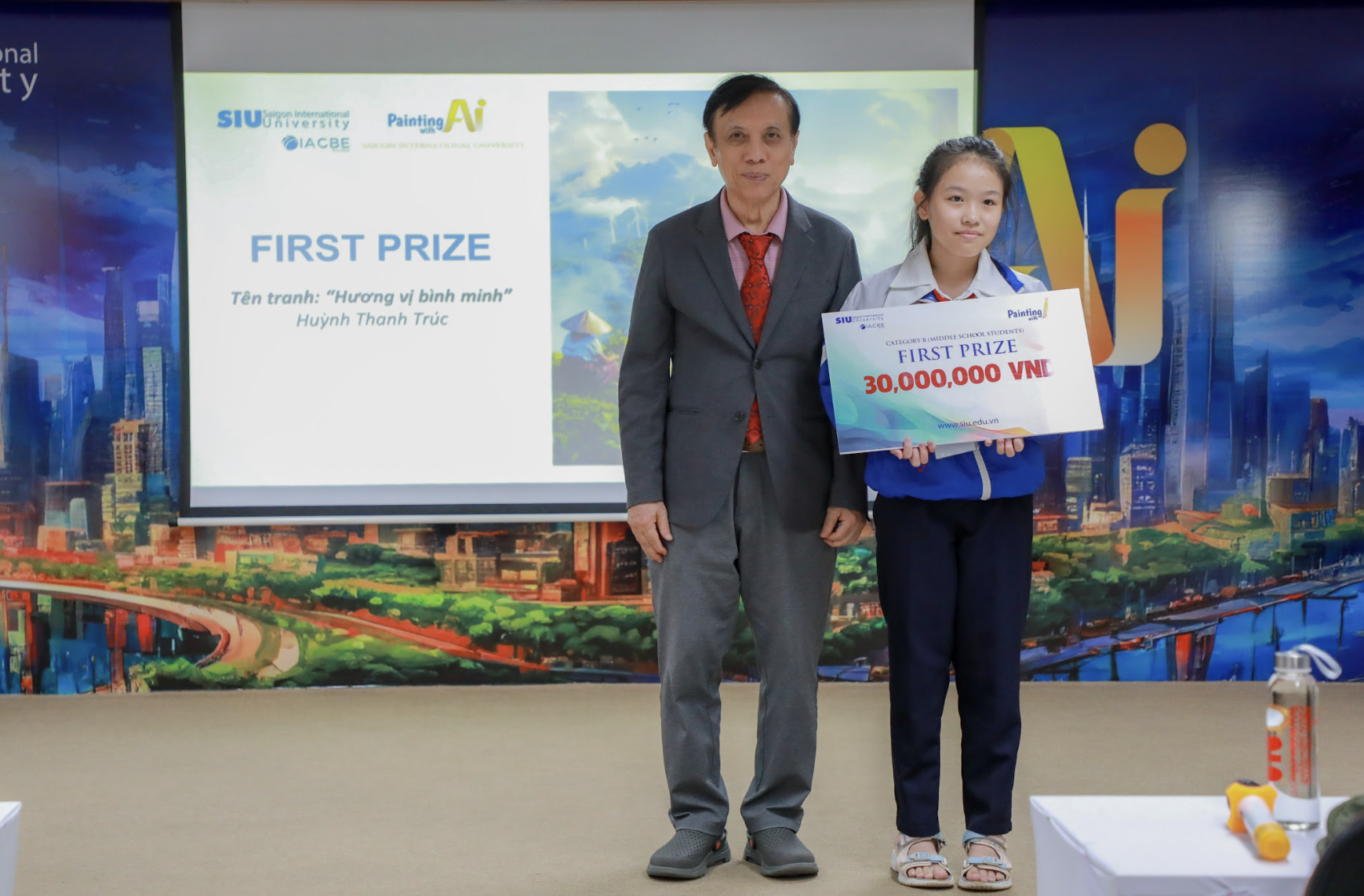 "Hương vị b&igrave;nh minh" đoạt giải nhất cuộc thi &ldquo;Vẽ tranh c&ugrave;ng AI" 2024- Ảnh 1.