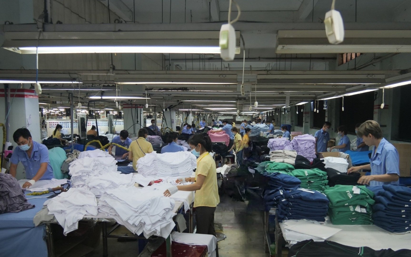Kéo giảm sự chênh lệch trong thụ hưởng chính sách BHXH giữa nam và nữ