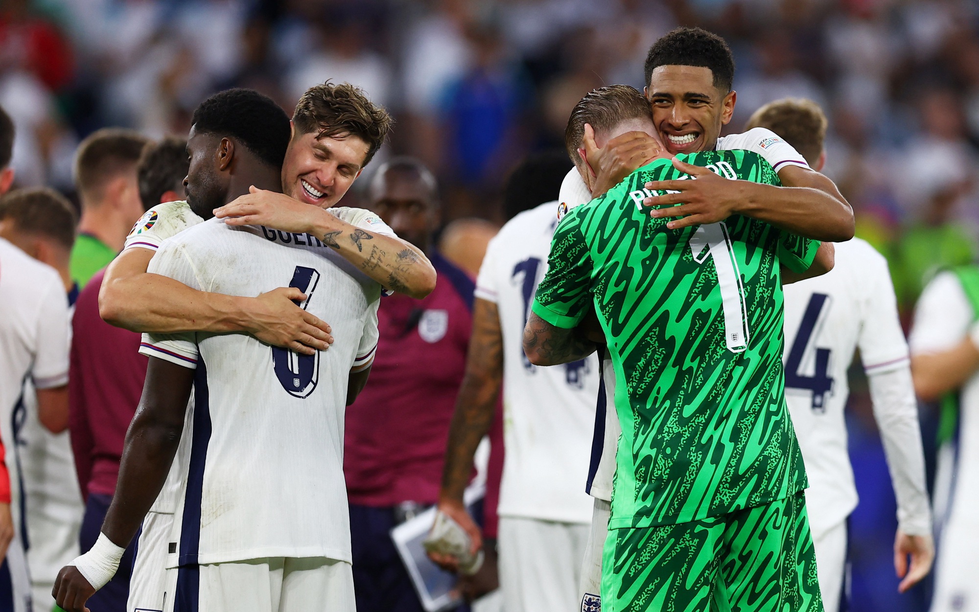 Euro 2024: Bi kịch 8 năm trước hiện về với tuyển Anh trước siêu phẩm Bellingham