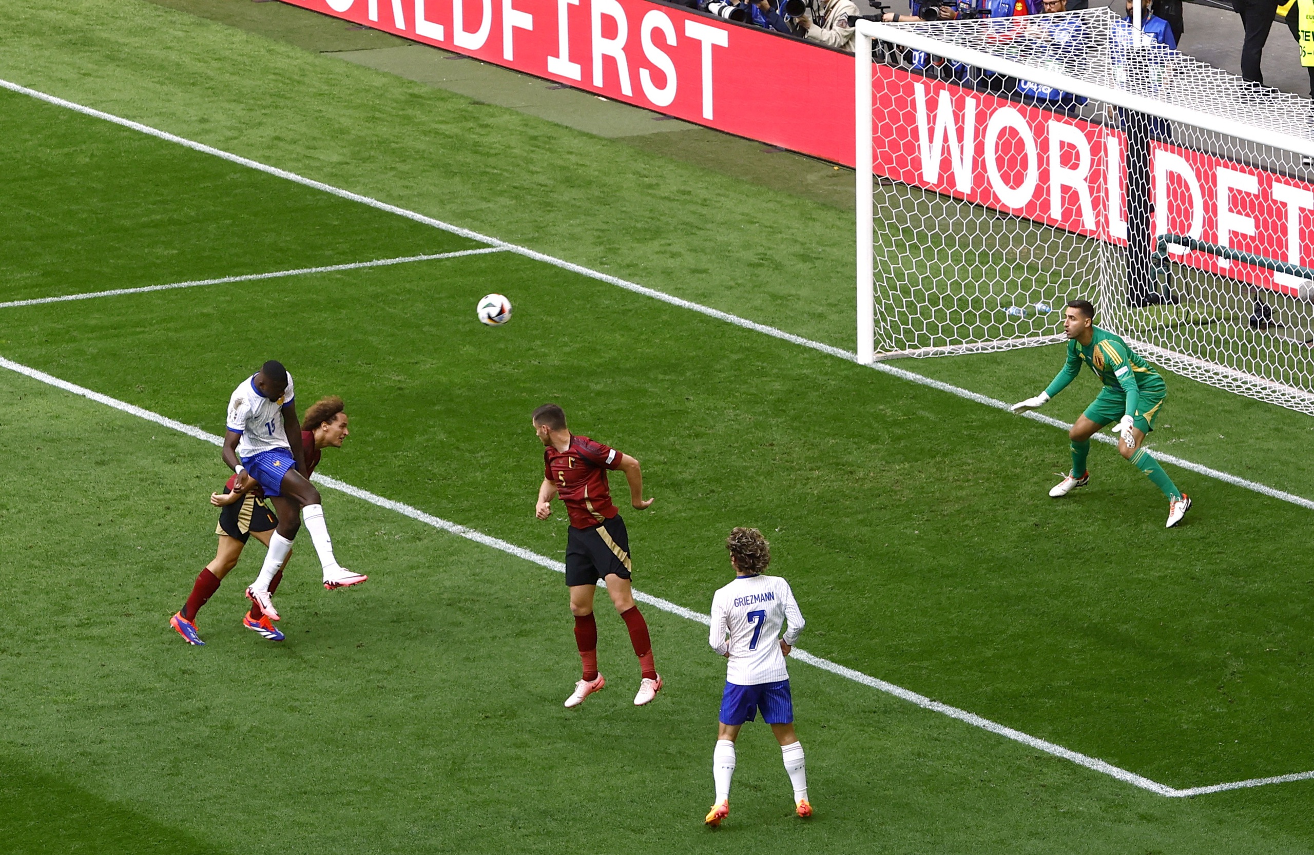 Euro 2024: Muani tỏa s&aacute;ng, Ph&aacute;p nhọc nhằn vượt Bỉ v&agrave;o tứ kết- Ảnh 1.