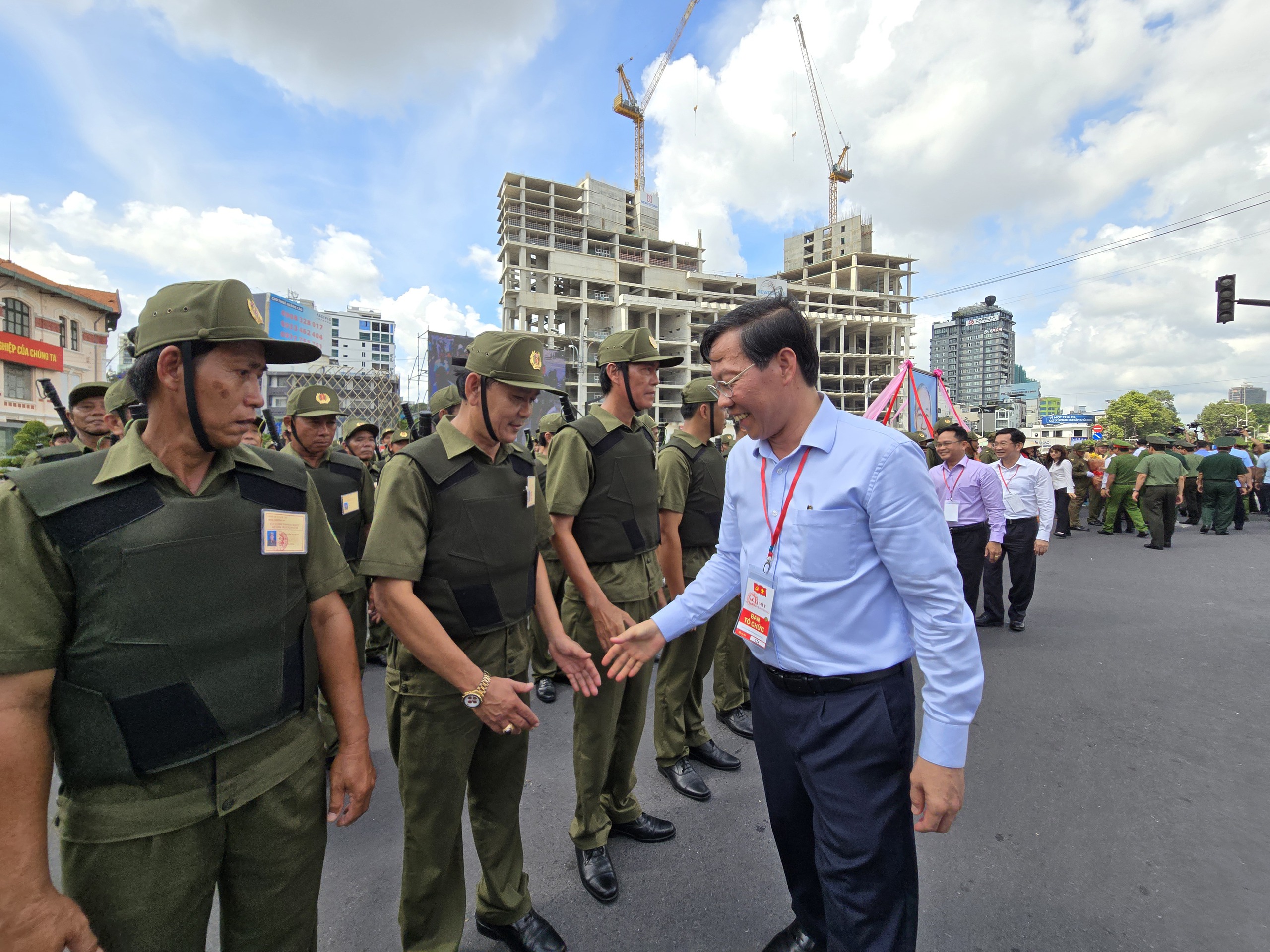 Chủ tịch nước T&ocirc; L&acirc;m dự Lễ ra mắt lực lượng bảo vệ an ninh, trật tự tại cơ sở tại TP HCM- Ảnh 2.