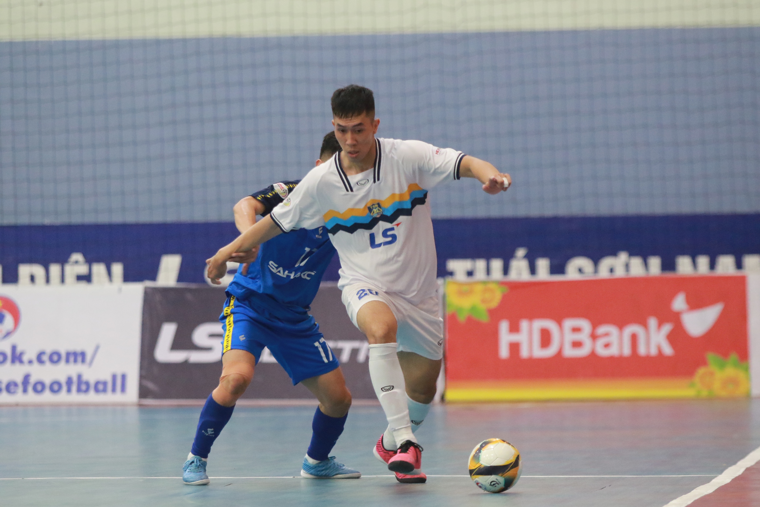 Thái Sơn Nam TP HCM thắng trận derby thành phố, nối dài mạch thắng- Ảnh 1.
