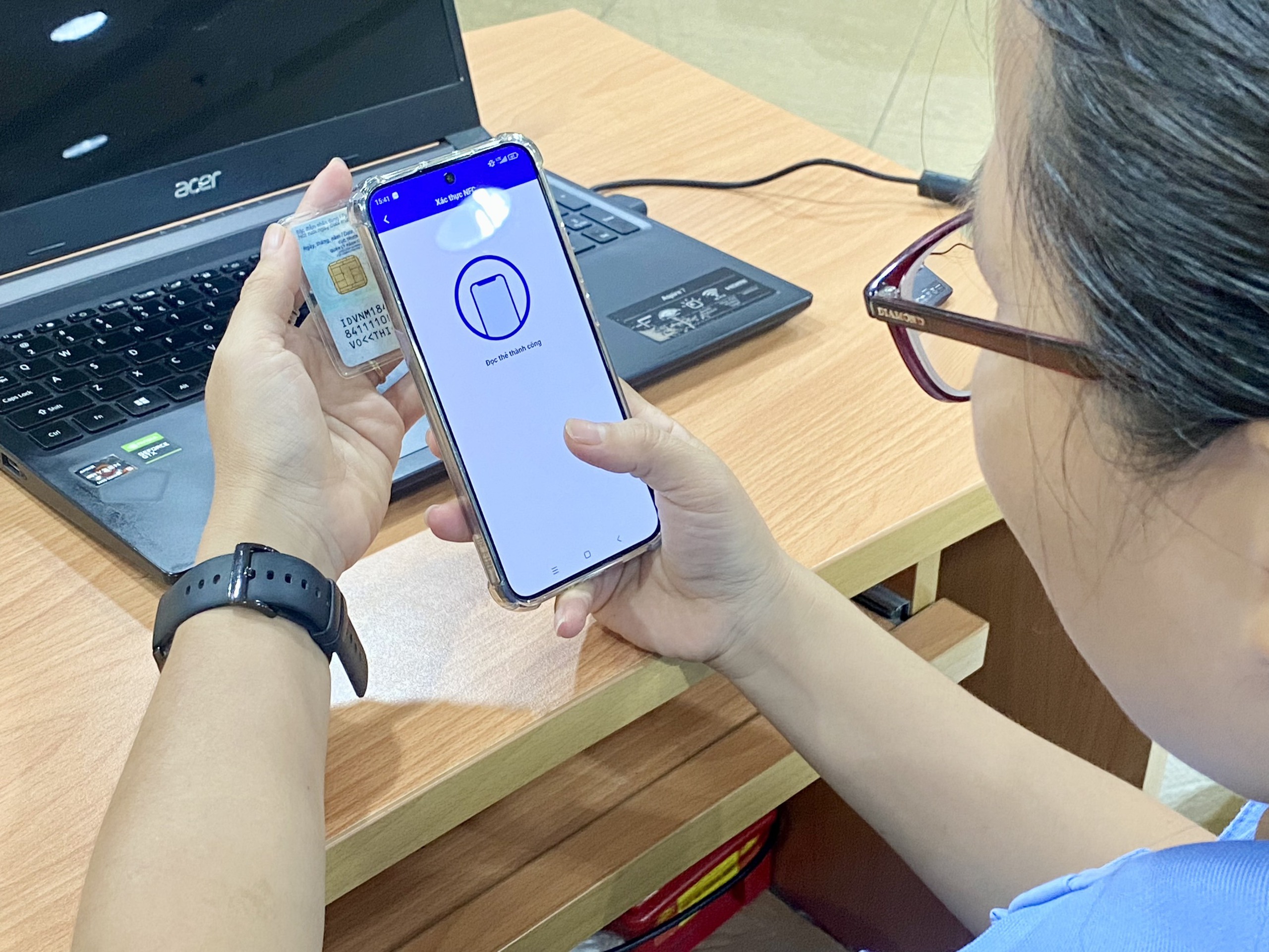 Mạo danh cả Ng&acirc;n h&agrave;ng Nh&agrave; nước để lừa đảo- Ảnh 2.