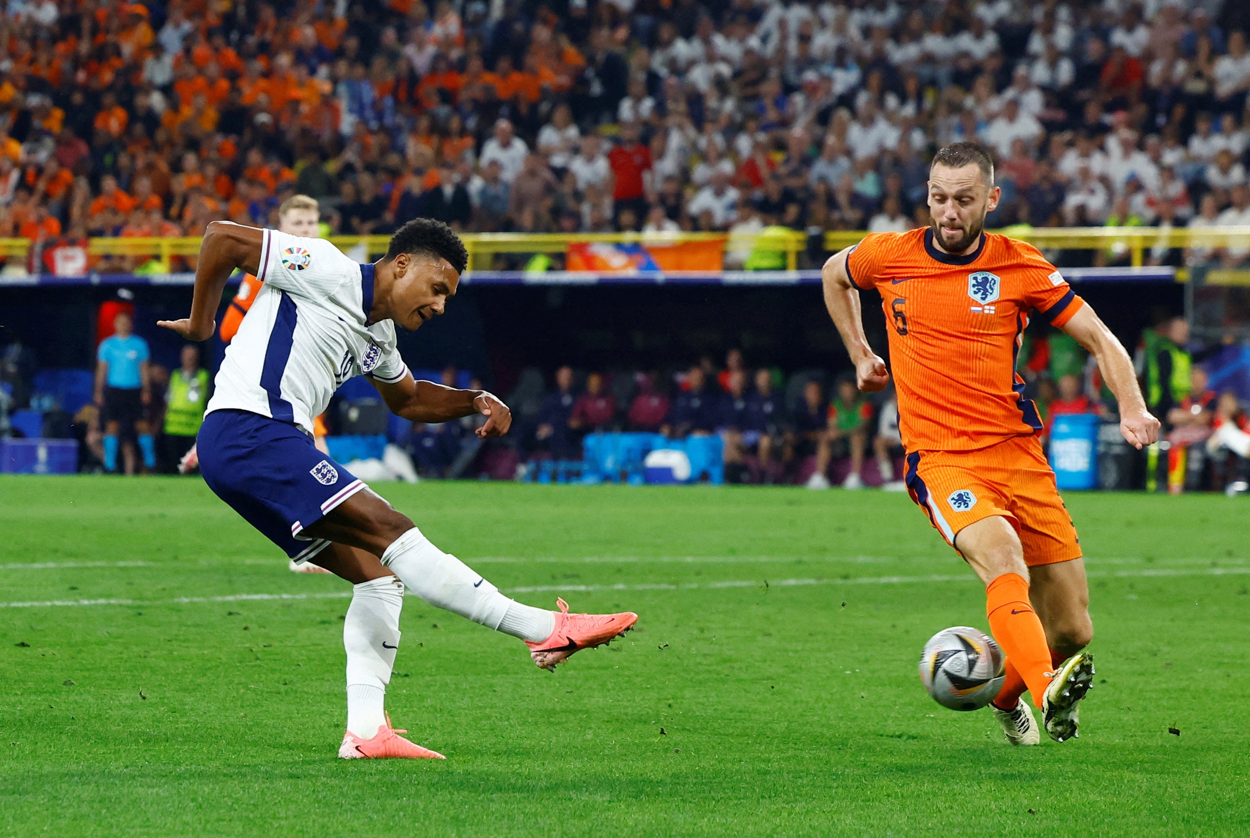 Watkins tỏa s&aacute;ng, tuyển Anh hạ H&agrave; Lan v&agrave;o chung kết Euro 2024- Ảnh 1.