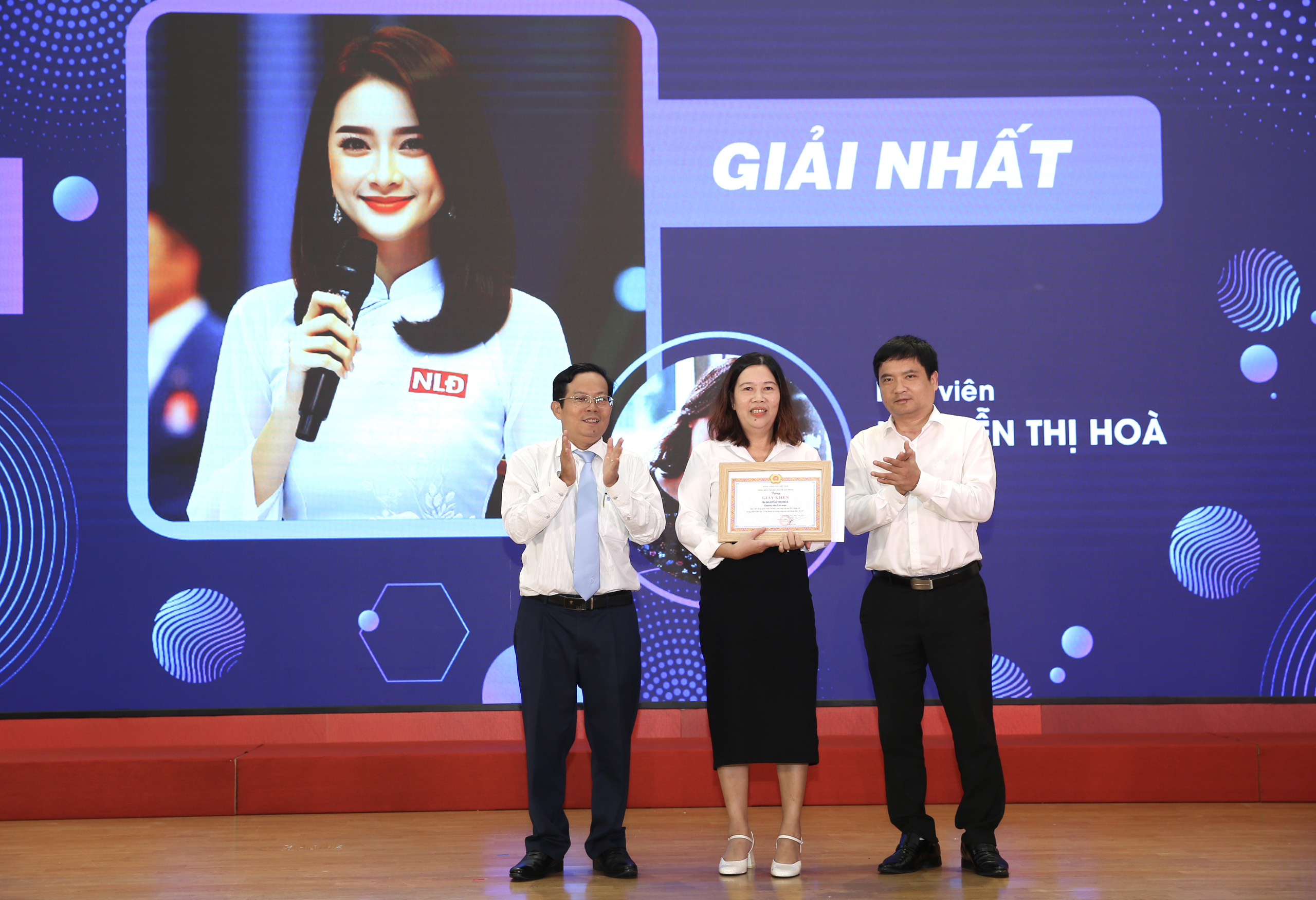 B&aacute;o Người Lao Động tổ chức tọa đ&agrave;m "AI &ndash; Động lực ph&aacute;t triển b&aacute;o ch&iacute; số"- Ảnh 10.