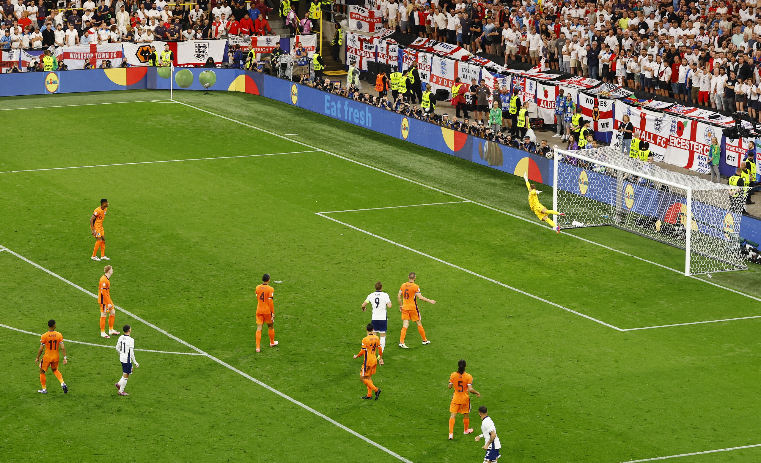 Những kỷ lục v&agrave; thống k&ecirc; n&oacute;ng sau trận Anh - H&agrave; Lan ở b&aacute;n kết Euro 2024- Ảnh 11.