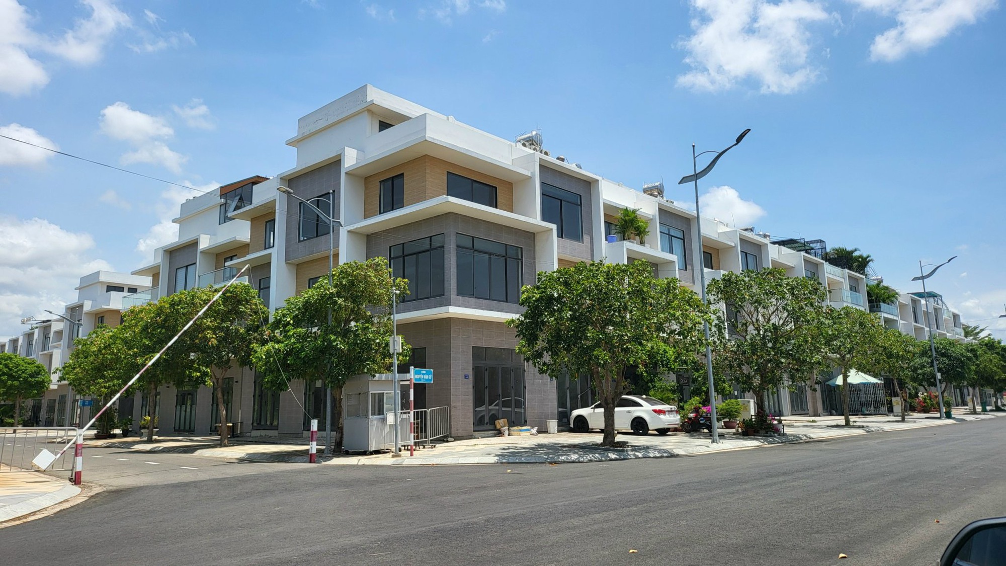 Sau bài viết của Báo Người Lao Động, Danh Khôi Holdings bị phạt 900 triệu đồng- Ảnh 1.