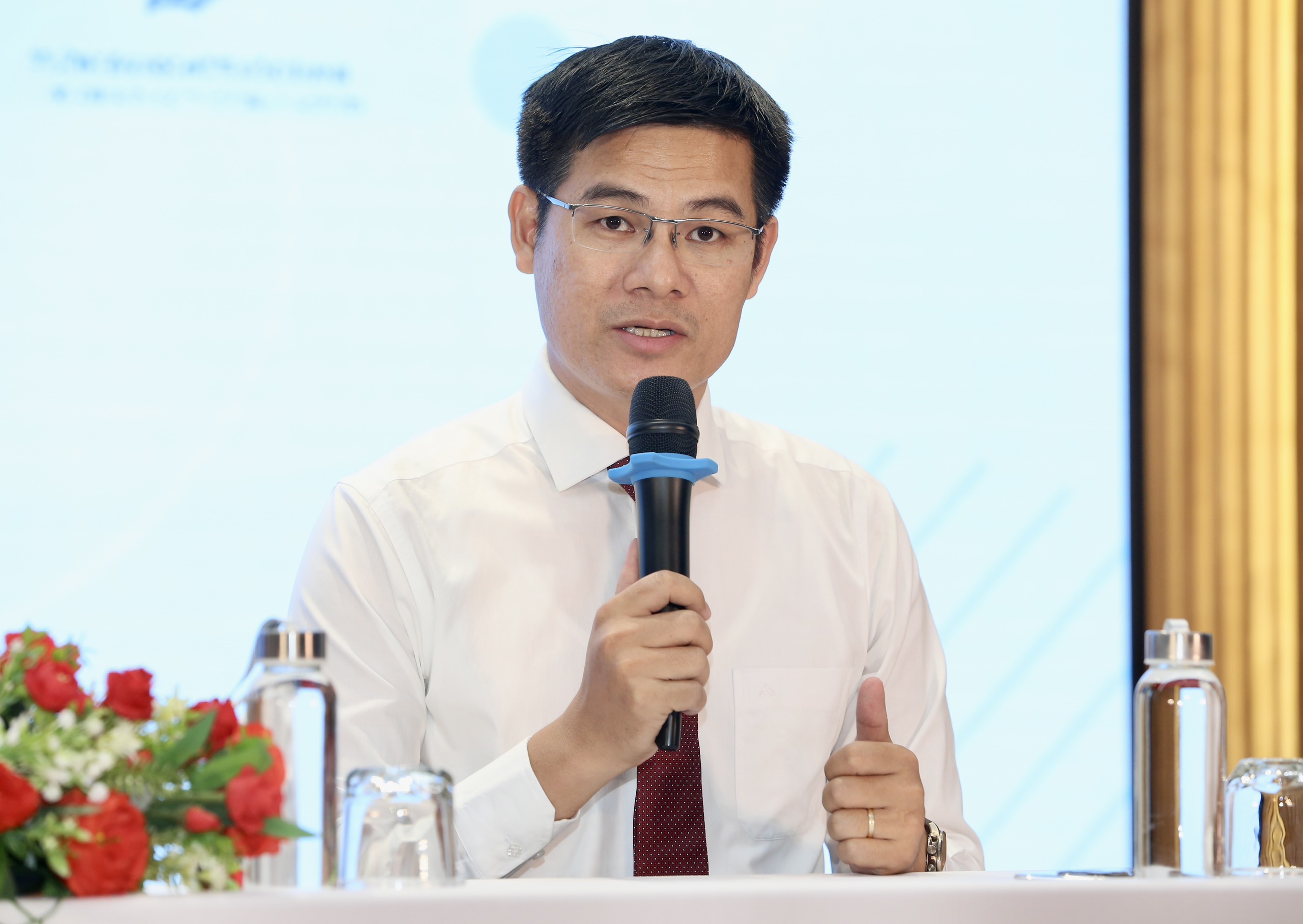 Tư vấn trực tuyến: C&acirc;n nhắc nhiều yếu tố khi chọn chương tr&igrave;nh đ&agrave;o tạo ĐH- Ảnh 6.