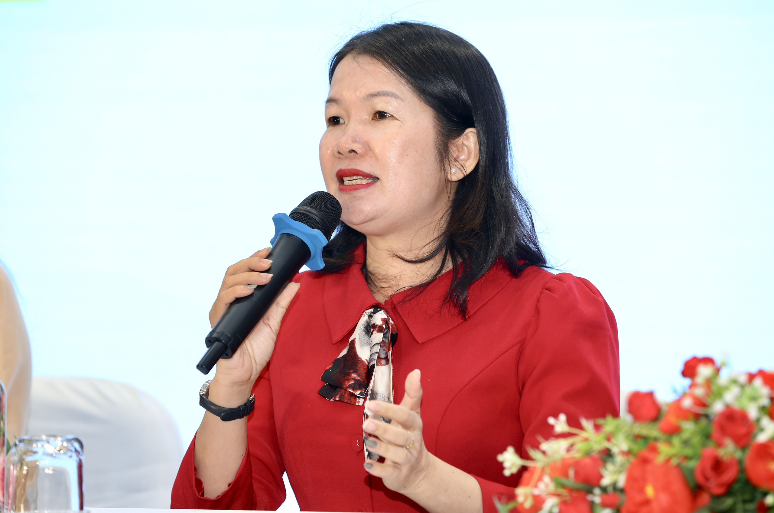 Tư vấn trực tuyến: C&acirc;n nhắc nhiều yếu tố khi chọn chương tr&igrave;nh đ&agrave;o tạo ĐH- Ảnh 4.