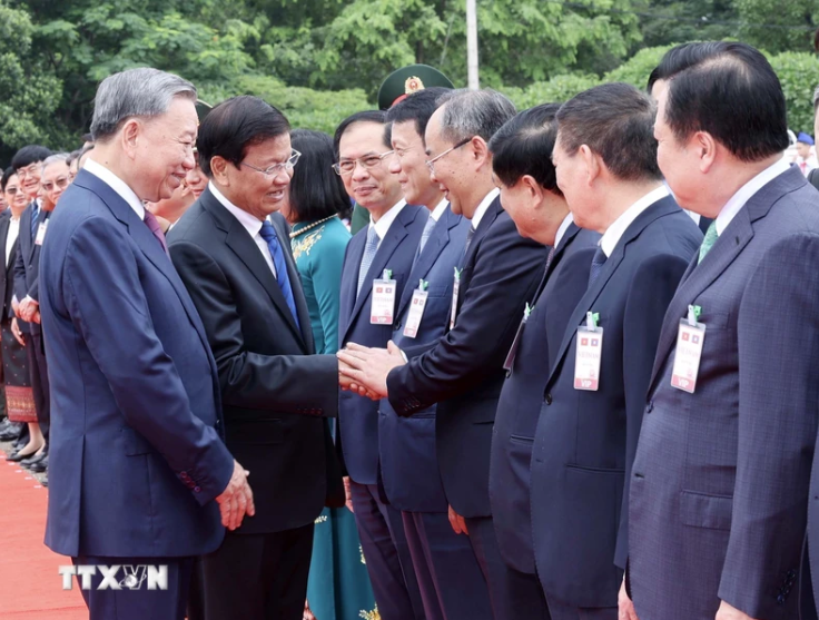 Tổng B&iacute; thư, Chủ tịch nước L&agrave;o đ&oacute;n, hội đ&agrave;m với Chủ tịch nước T&ocirc; L&acirc;m- Ảnh 8.