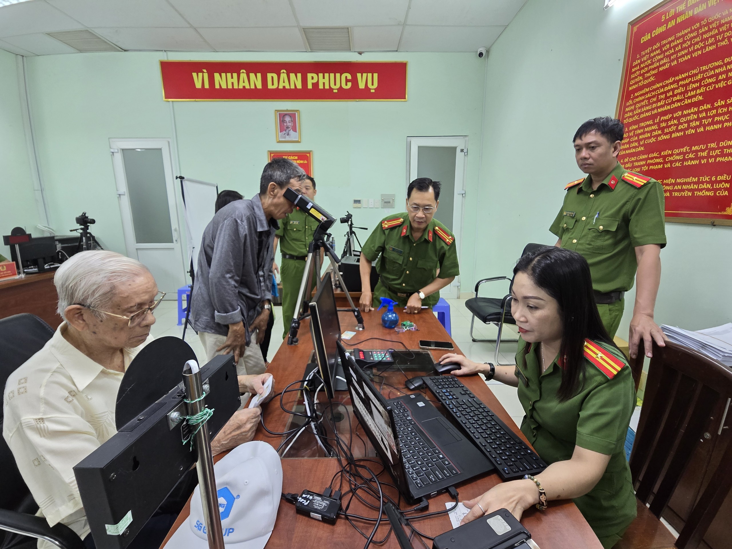 Công an TP HCM cảnh báo chiêu lừa mới nhất- Ảnh 1.
