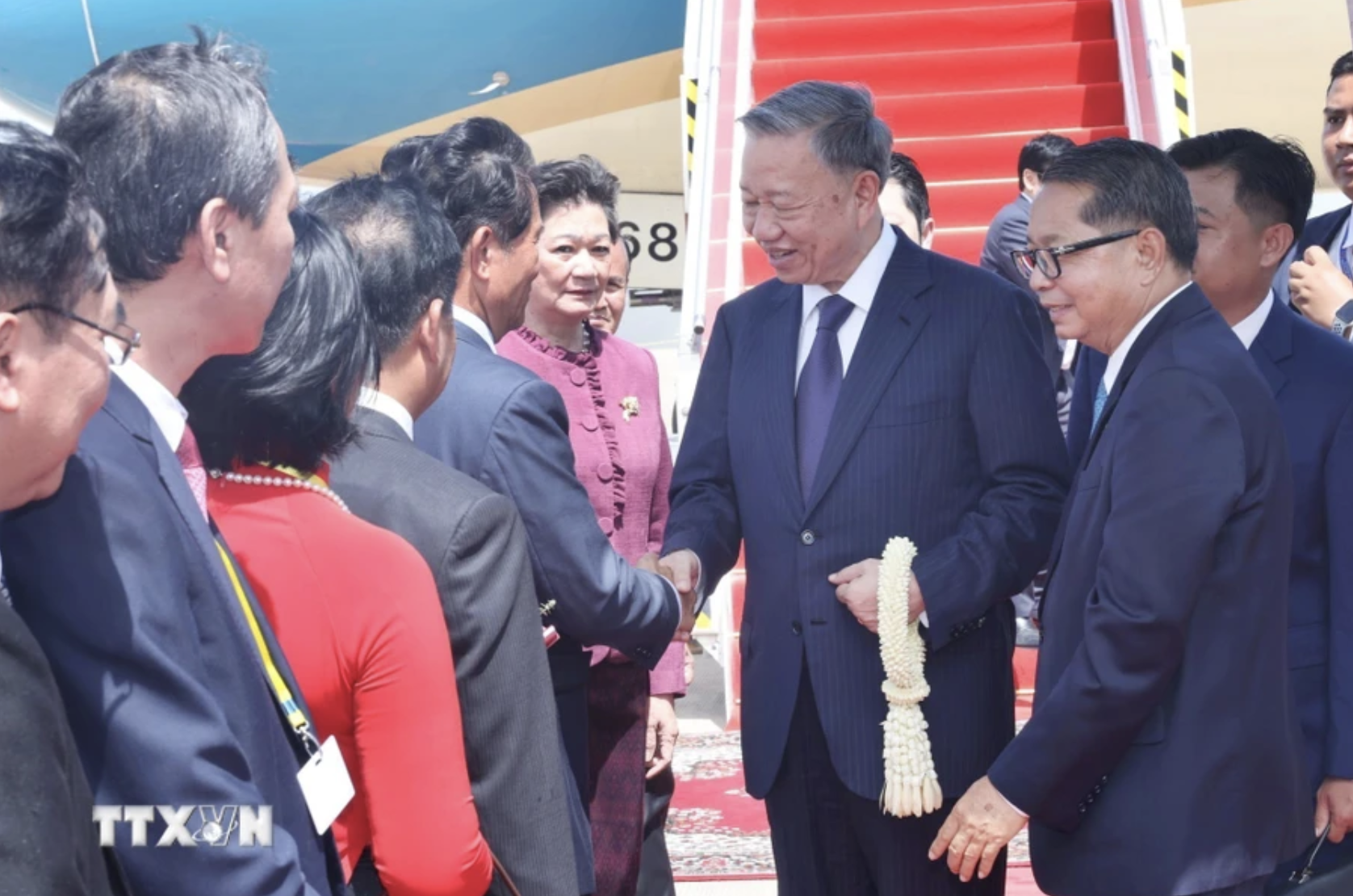 Quốc vương Norodom Sihamoni đón Chủ tịch nước Tô Lâm- Ảnh 7.