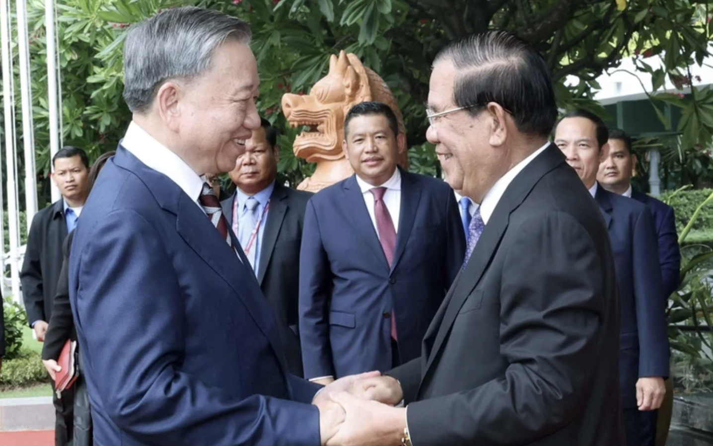 Chủ tịch nước Tô Lâm hội đàm với Chủ tịch CPP Hun Sen