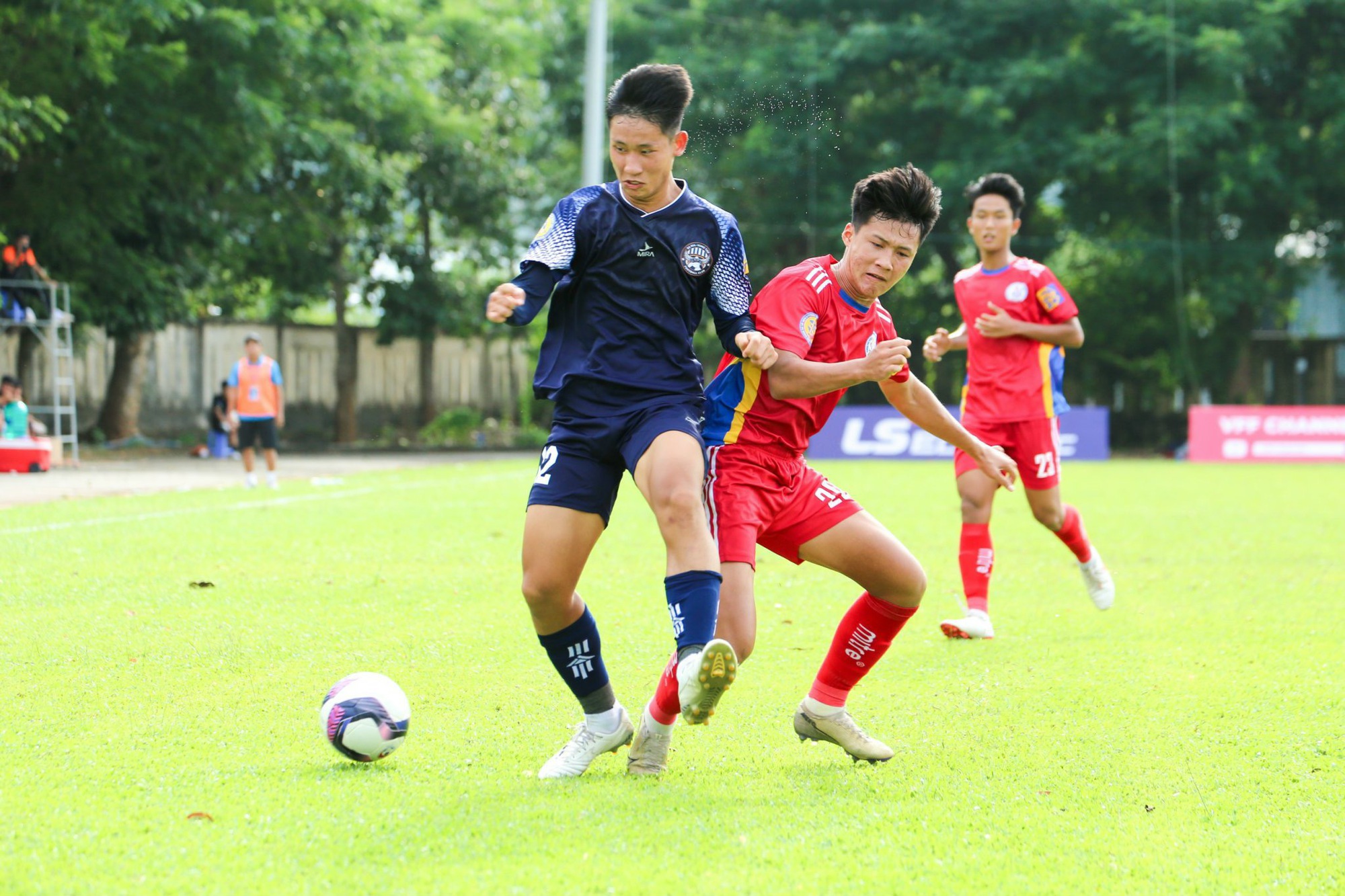U17 SLNA trắng tay, chủ nh&agrave; B&agrave; Rịa - Vũng T&agrave;u đứng &aacute;p ch&oacute;t bảng A - Ảnh 1.