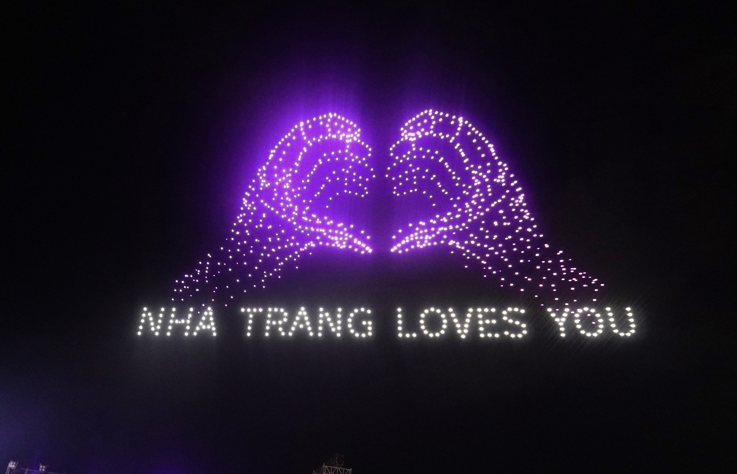 Kh&aacute;ch đang nườm nượp đến Nha Trang để xem cuộc thi drone quốc tế- Ảnh 4.