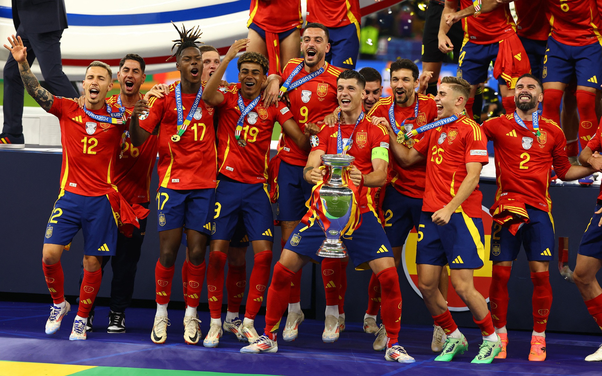 Chức vô địch Euro 2024 của Tây Ban Nha: Siêu dự bị cũng hay hơn Anh