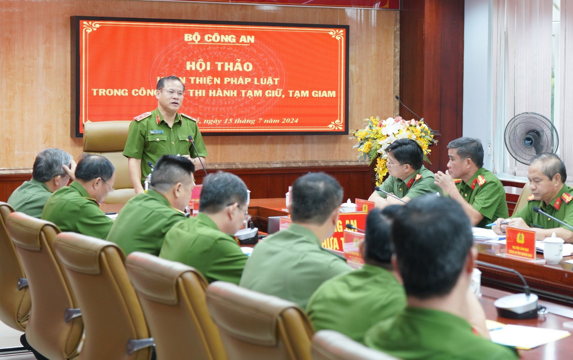 Thứ trưởng Nguyễn Văn Long &ndash; Ph&aacute;t biểu chỉ đạo tại Hội thảo