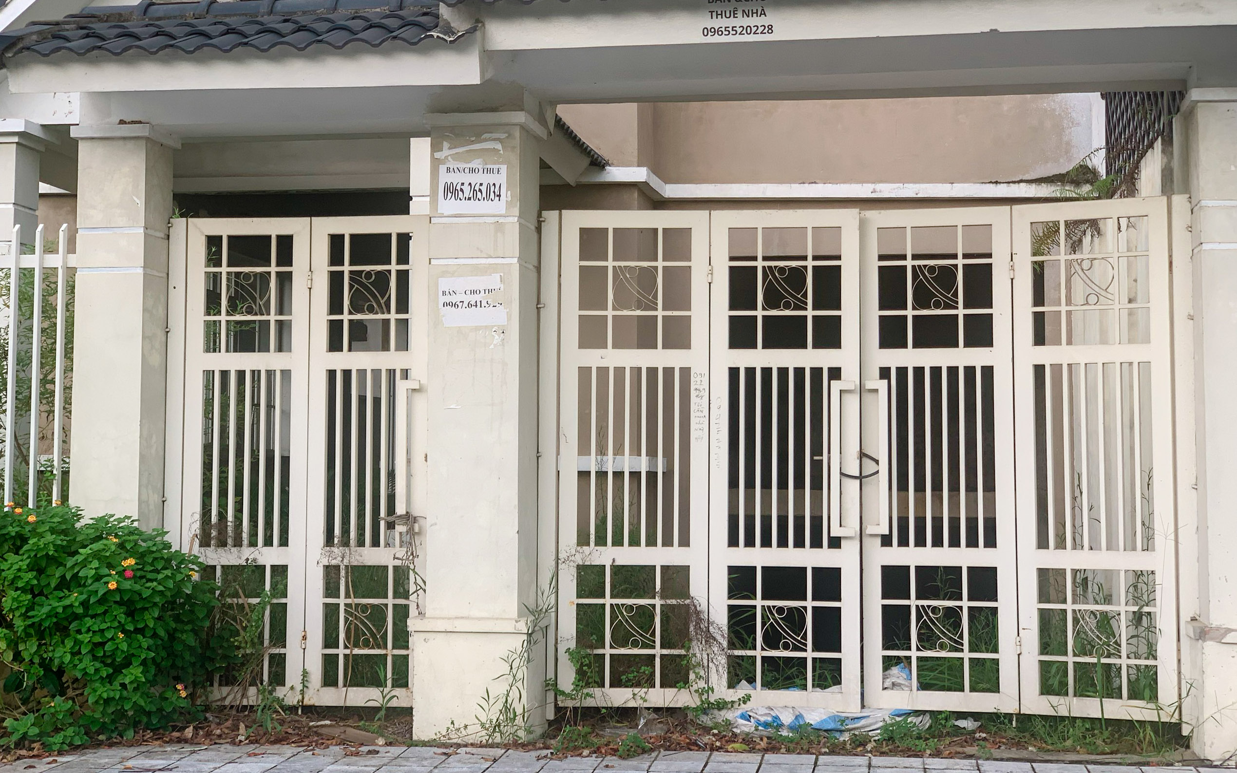 Cảnh hoang t&agrave;n b&ecirc;n trong biệt thự tại khu đ&ocirc; thị hơn 7.000 tỉ ở H&agrave; Nội- Ảnh 5.