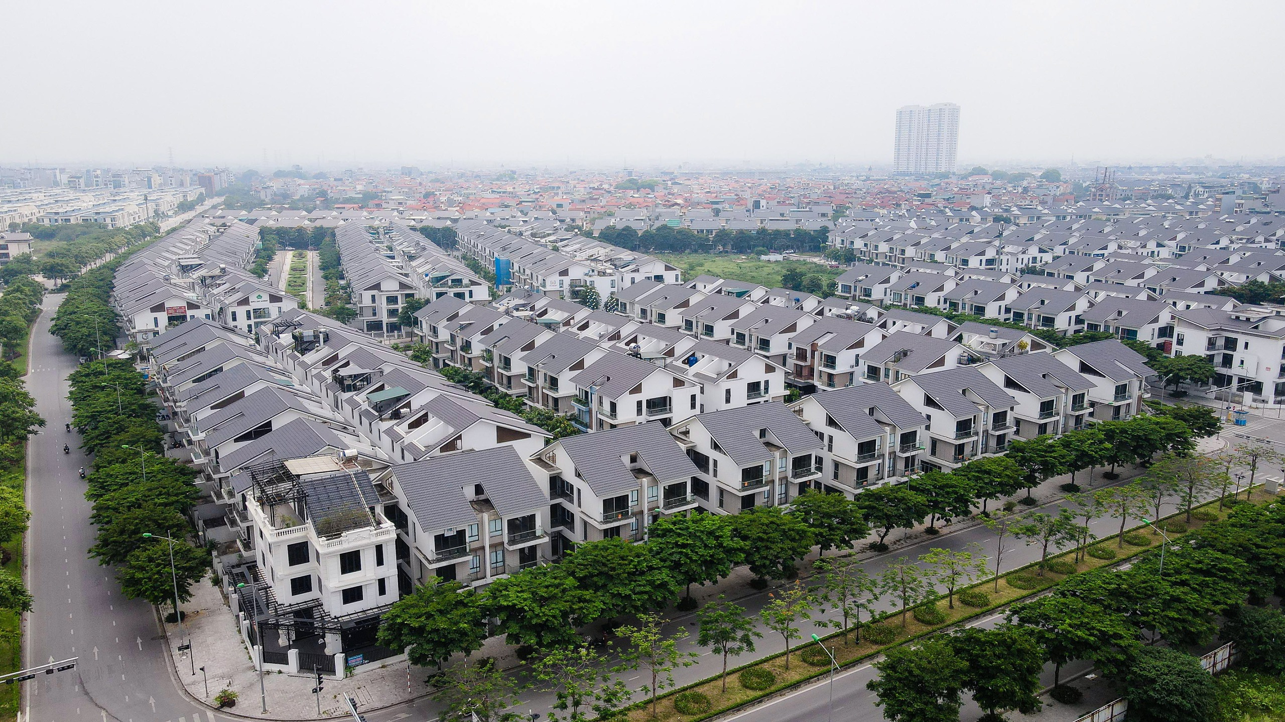 Cảnh hoang t&agrave;n b&ecirc;n trong biệt thự tại khu đ&ocirc; thị hơn 7.000 tỉ ở H&agrave; Nội- Ảnh 14.