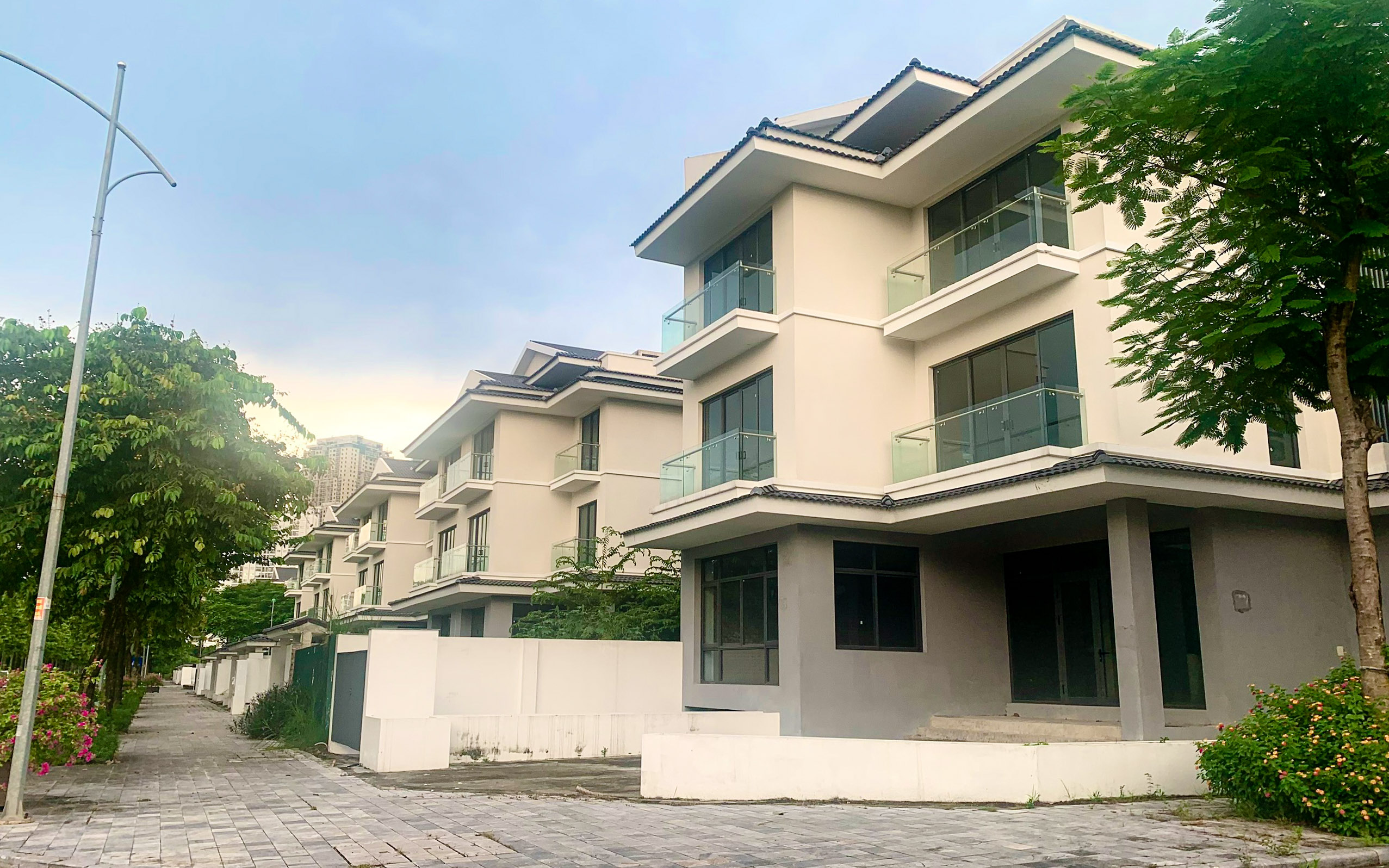Cảnh hoang t&agrave;n b&ecirc;n trong biệt thự tại khu đ&ocirc; thị hơn 7.000 tỉ ở H&agrave; Nội- Ảnh 3.
