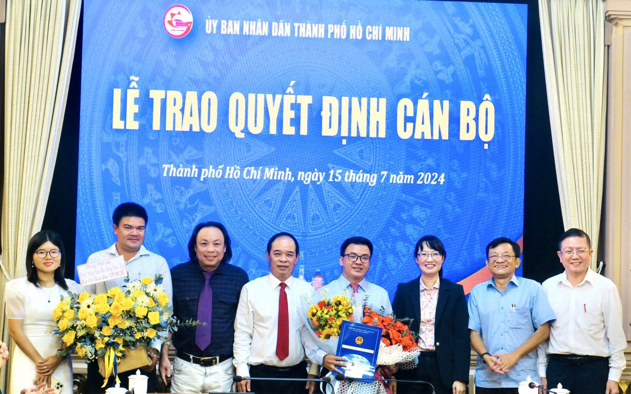Ông Trần Văn Mạnh làm Phó Tổng Biên tập Tạp chí Giáo dục TP HCM