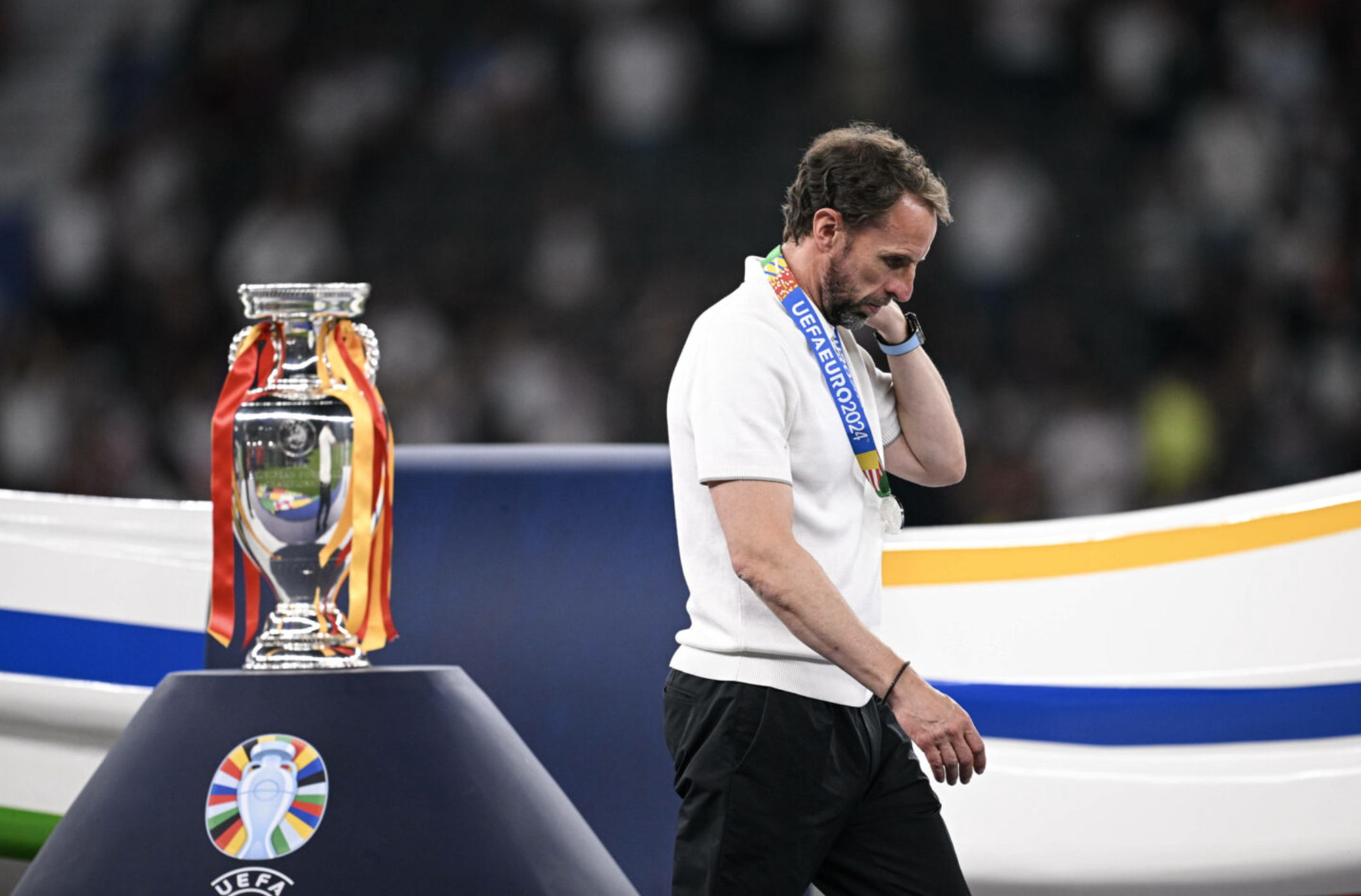 Gareth Southgate lại lỗi hẹn với chức v&ocirc; địch c&ugrave;ng tuyển Anh