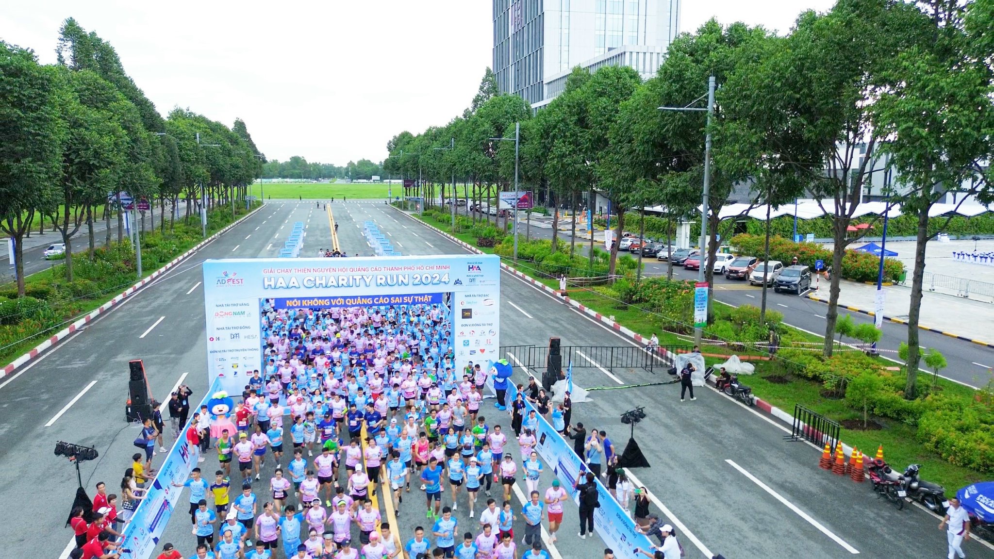 Lan tỏa th&ocirc;ng điệp "N&oacute;i kh&ocirc;ng với quảng c&aacute;o sai sự thật" tại HAA CHARITY RUN 2024- Ảnh 7.
