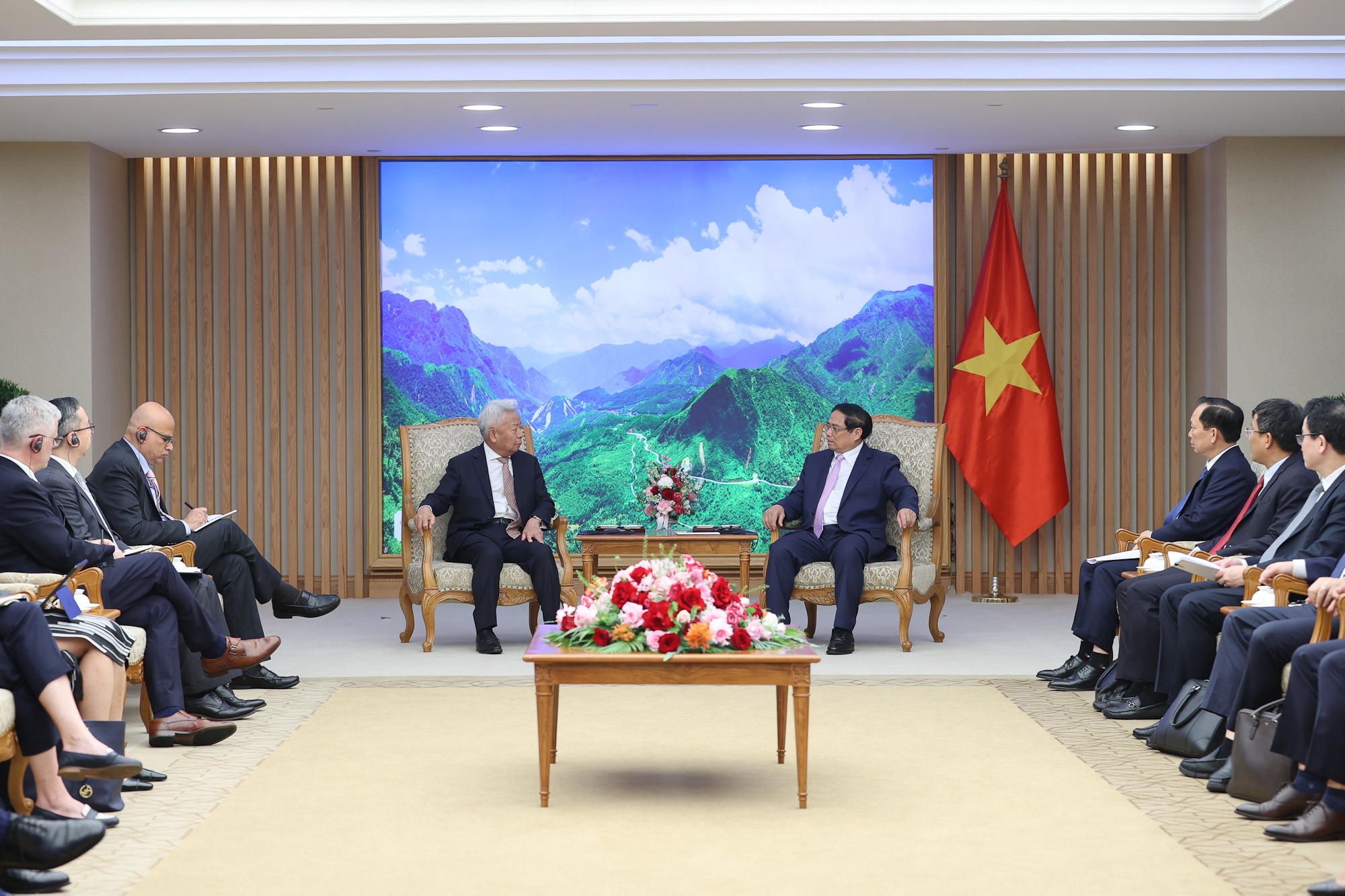 Ng&acirc;n h&agrave;ng AIIB d&agrave;nh 5 tỉ USD l&atilde;i suất ưu đ&atilde;i để hợp t&aacute;c với Việt Nam- Ảnh 1.