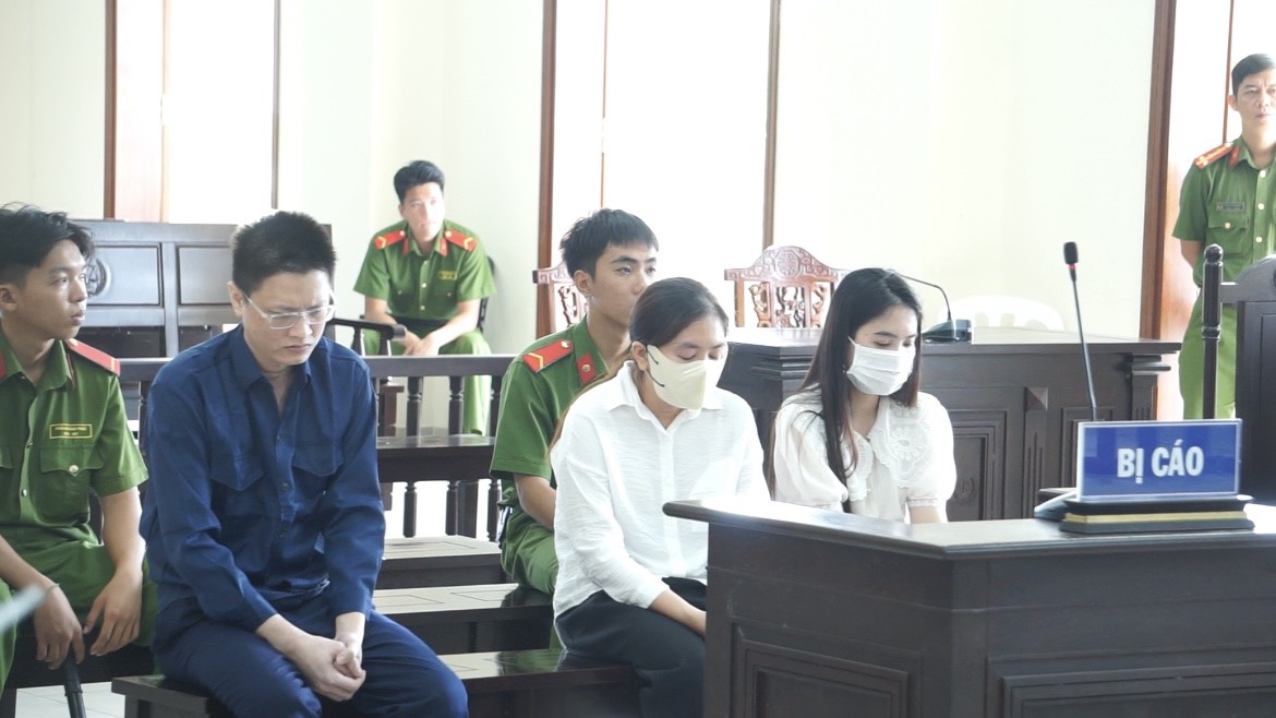 Cần Thơ: Trả hồ sơ, l&agrave;m r&otilde; d&ograve;ng tiền trong vụ &aacute;n li&ecirc;n quan C&ocirc;ng ty Việt &Aacute;- Ảnh 1.