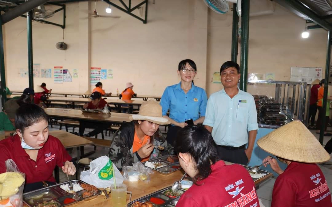 16 Chủ tịch Công đoàn cơ sở đoạt Giải thưởng 28-7